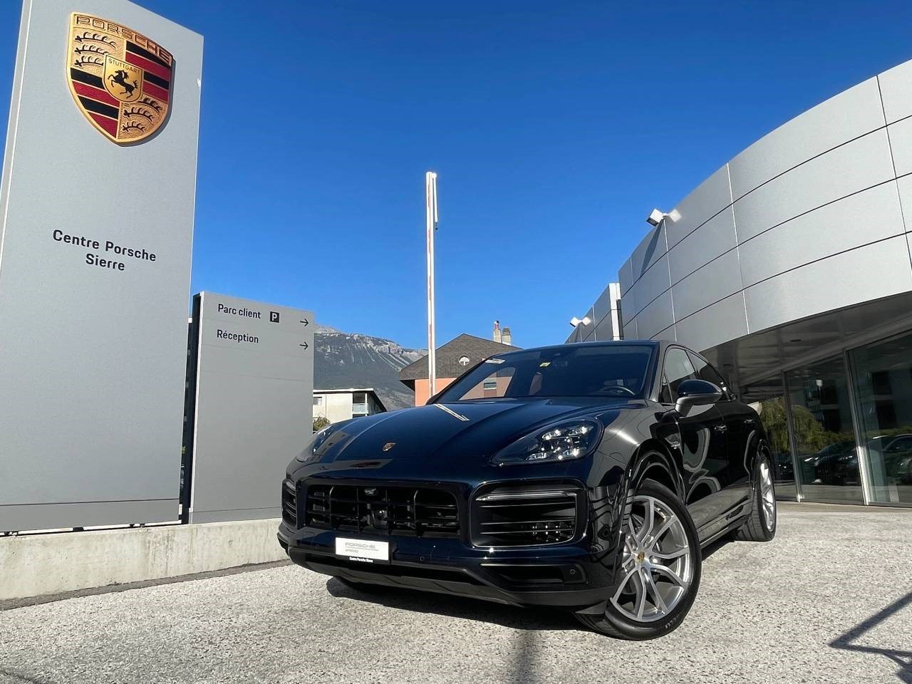 PORSCHE CAYENNE E-HYBRID Coupé