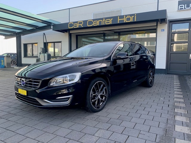 VOLVO V60 D5 AWD Summum Geartronic