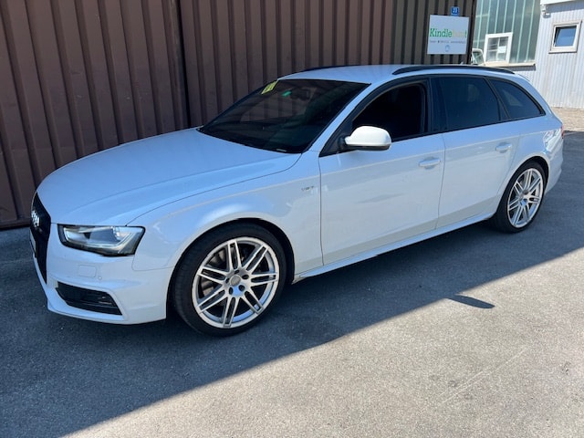 AUDI S4 Avant 3.0 TFSI quattro S-tronic