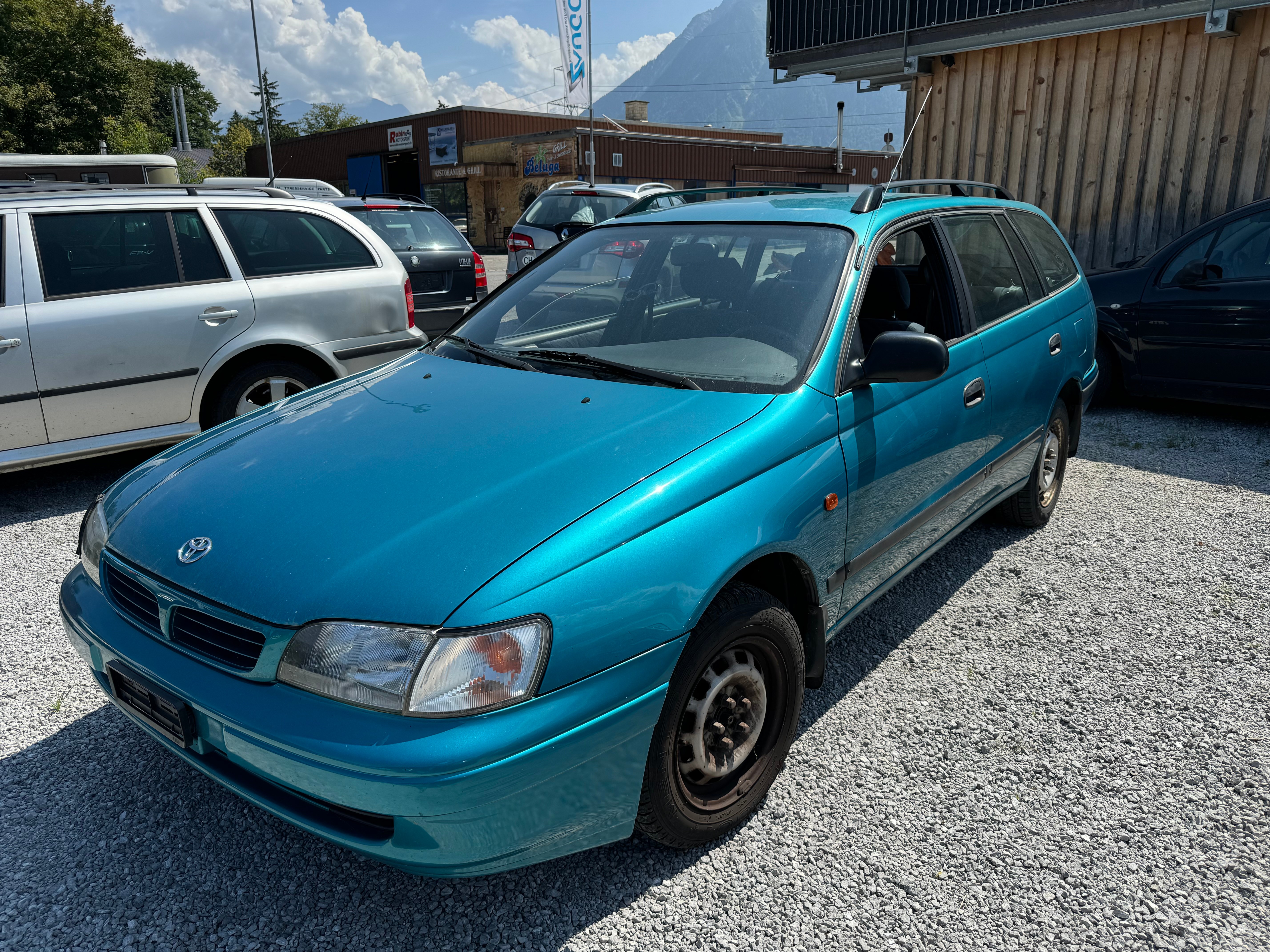 TOYOTA Carina E 2.0 Holiday Spw.