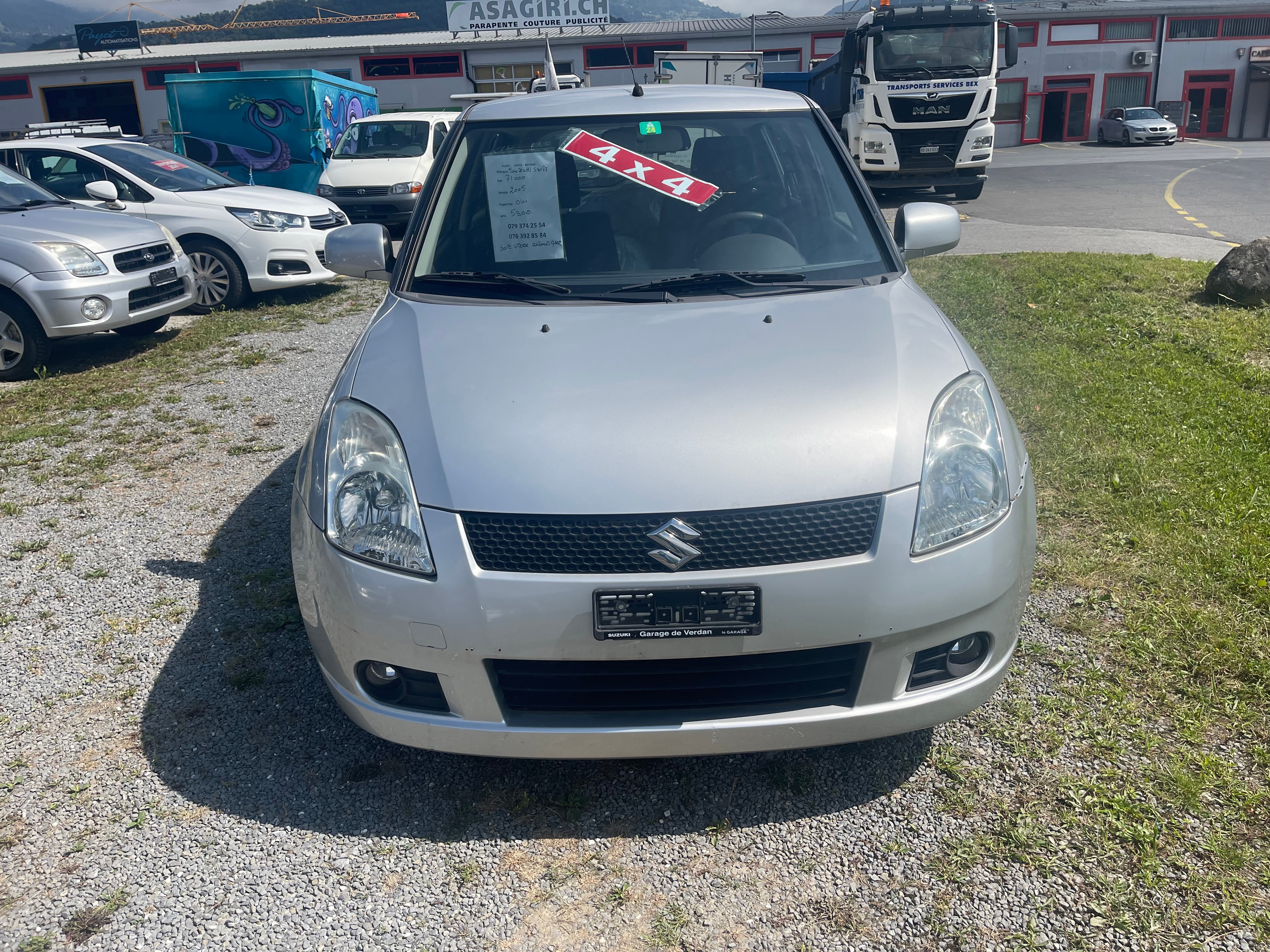 SUZUKI Swift 1.3i 16V GL Top