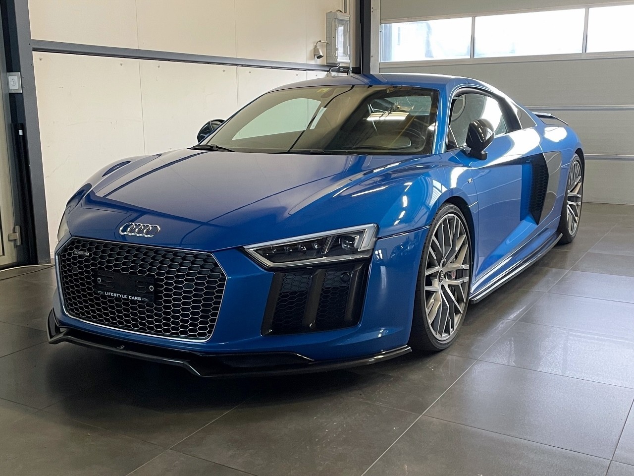 AUDI R8 Coupé 5.2 plus S-Tronic