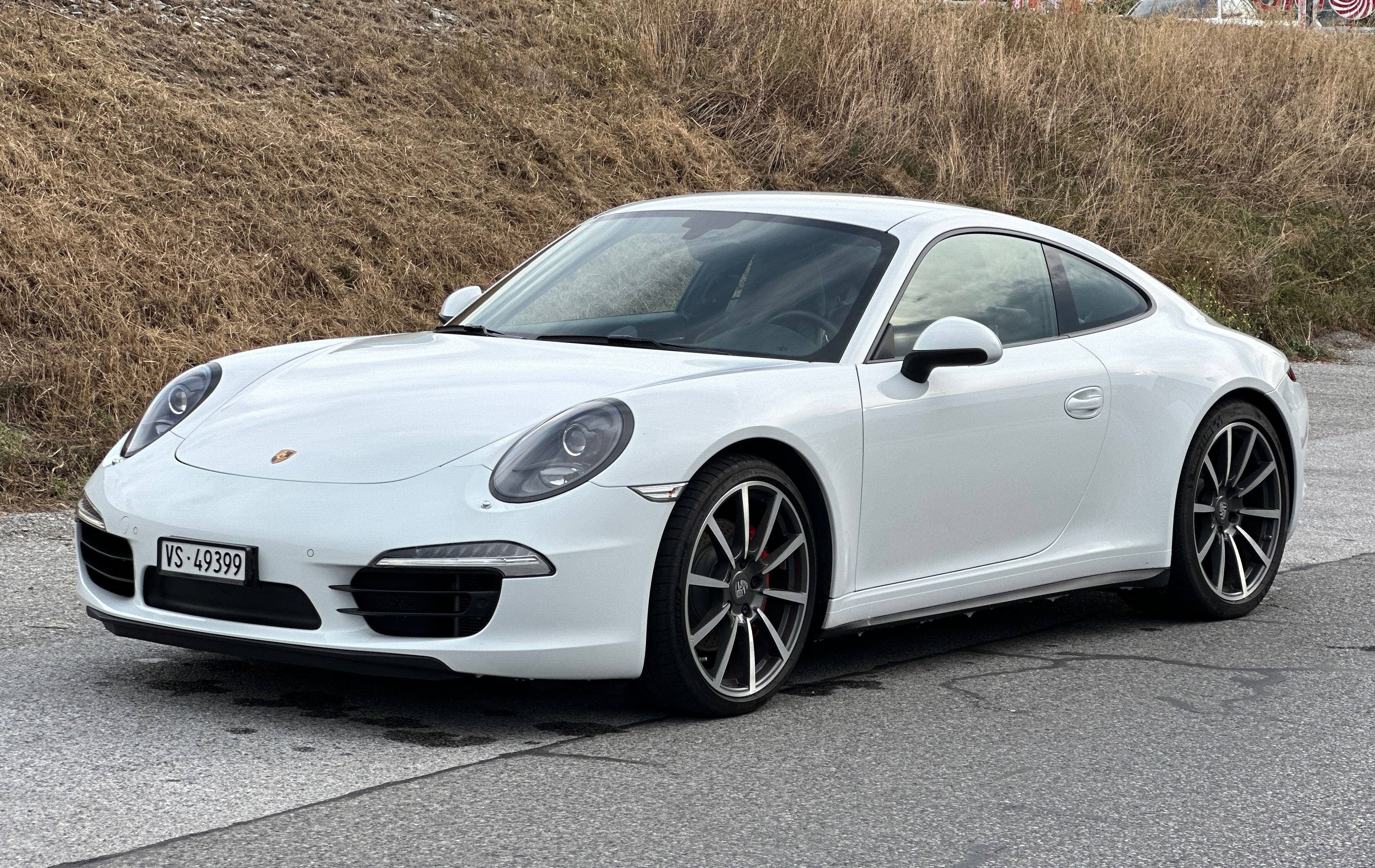 PORSCHE 911 Carrera 4S PDK