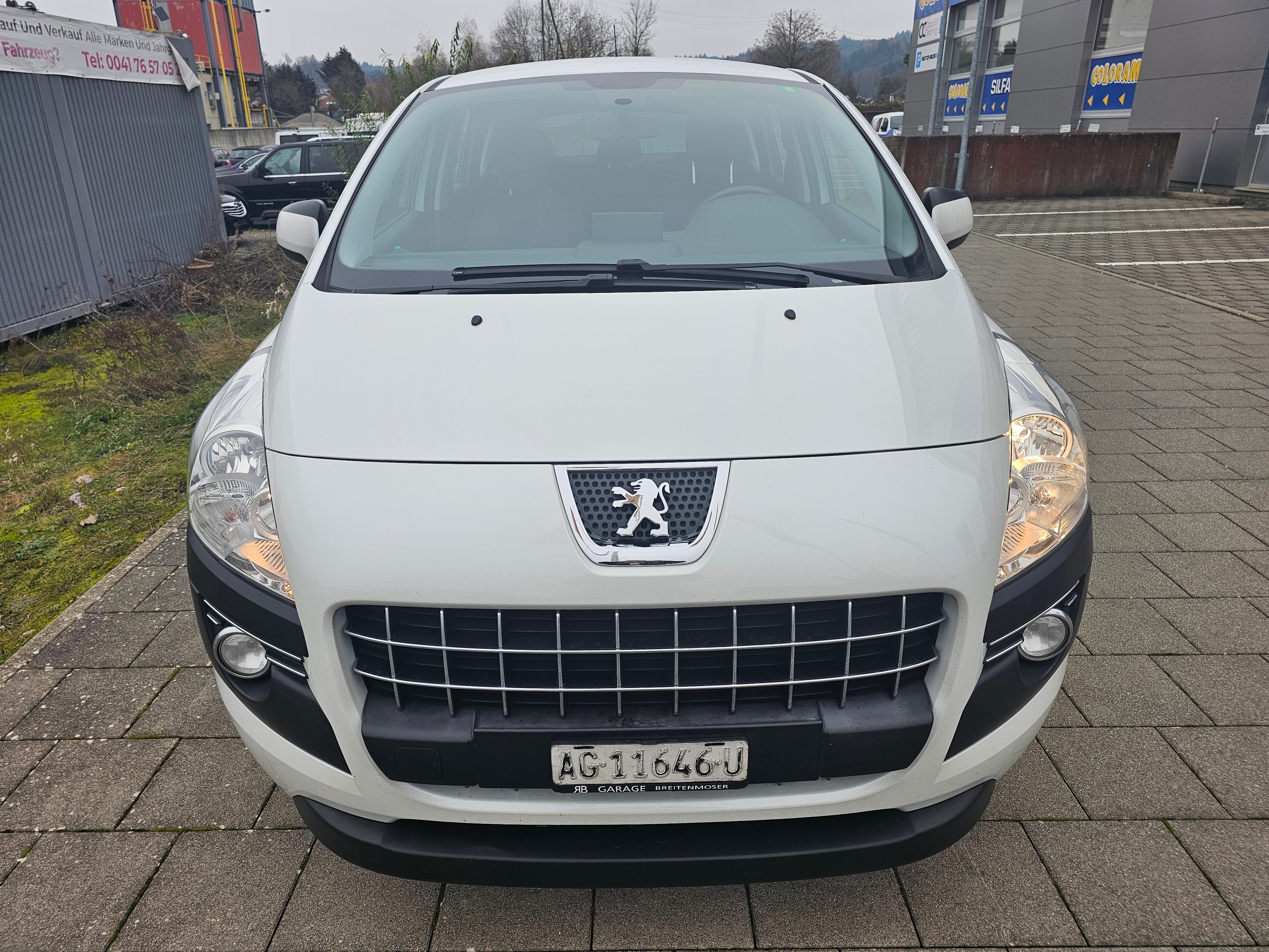 PEUGEOT 3008 1.6 HDI Sport