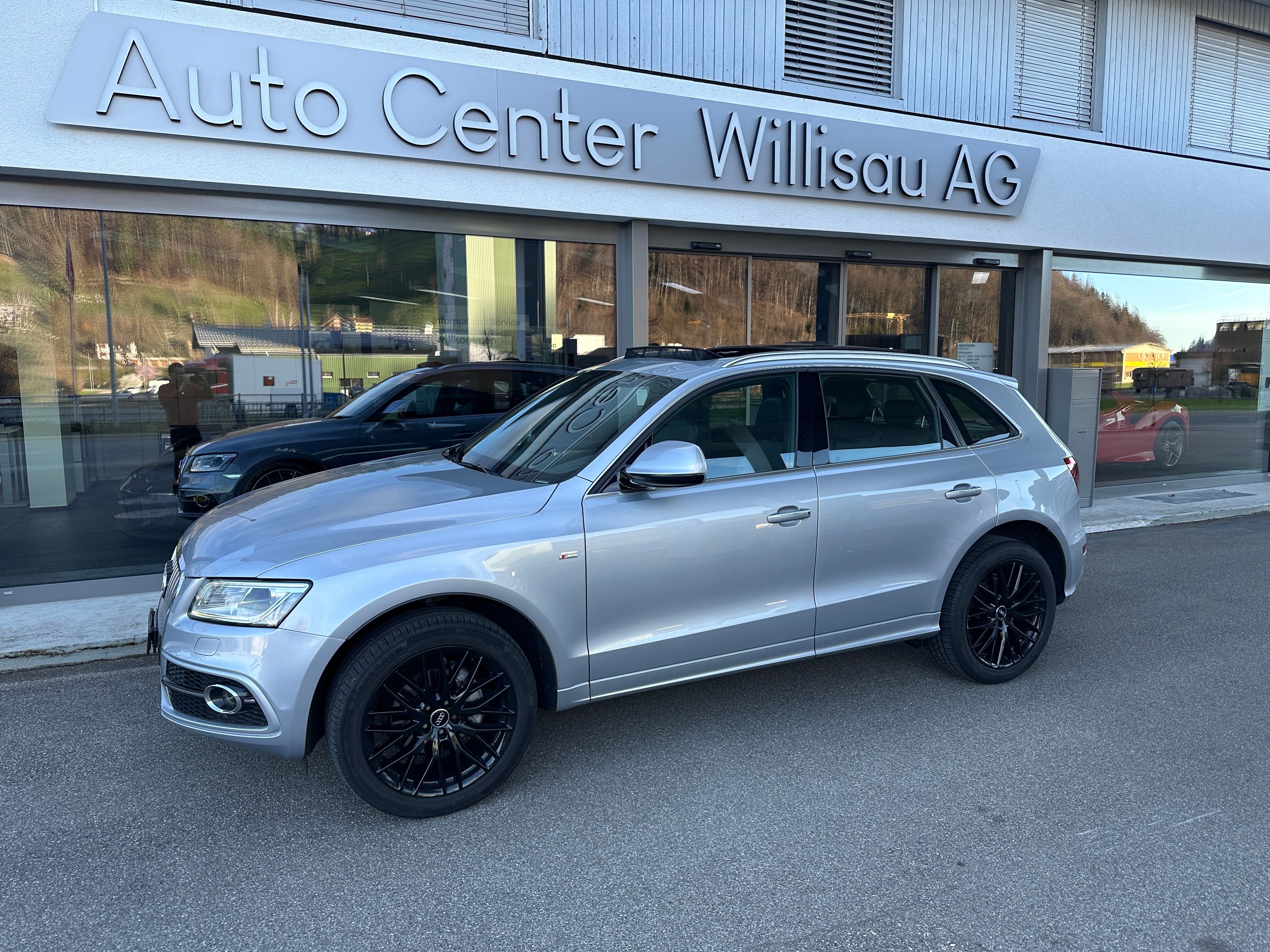 AUDI Q5 2.0 TDI quattro S-tronic S-Line