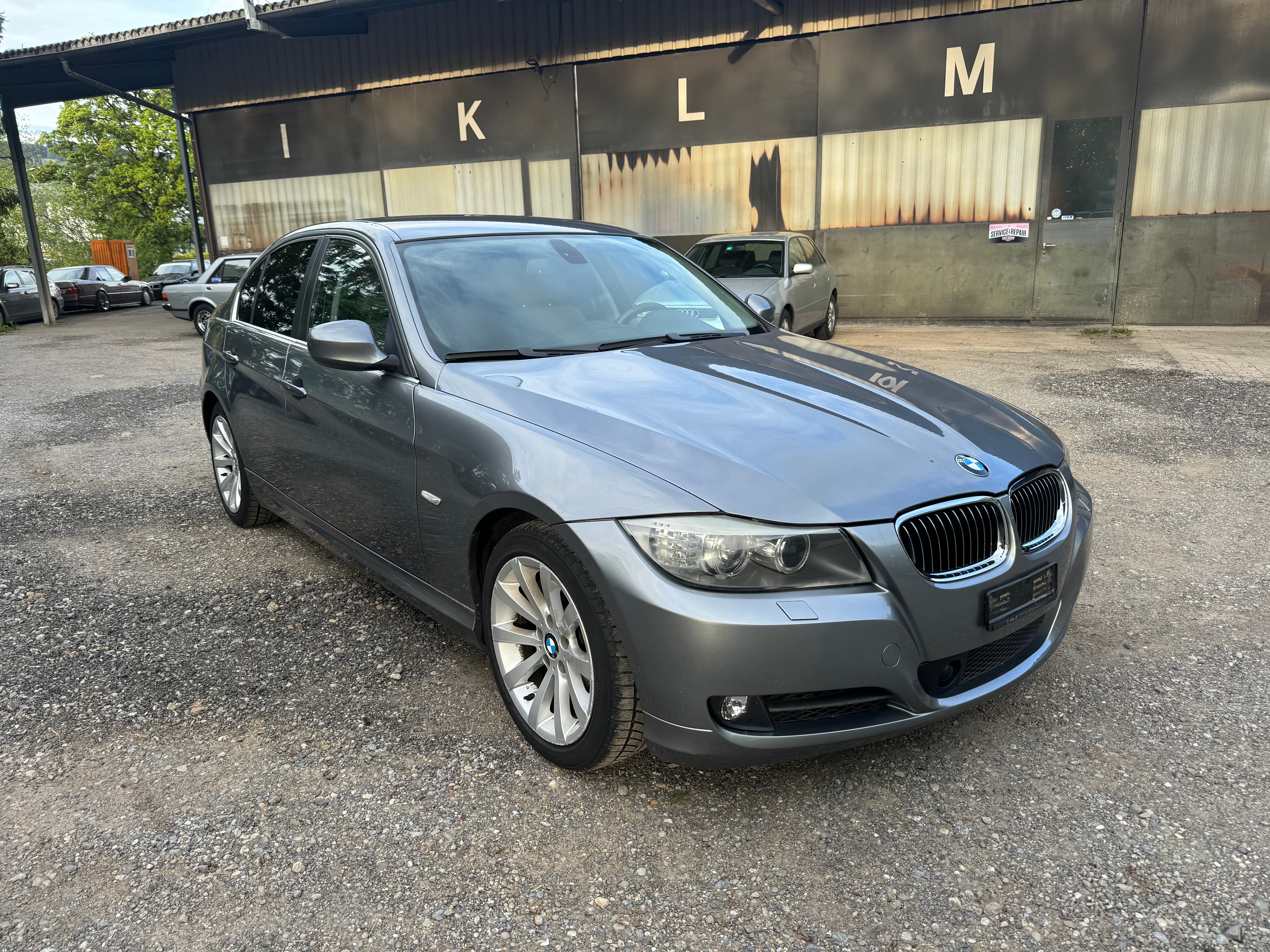 BMW 325i x-Drive Steptronic