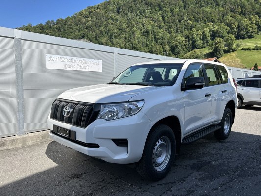 TOYOTA LandCruiser 2.8TD Active