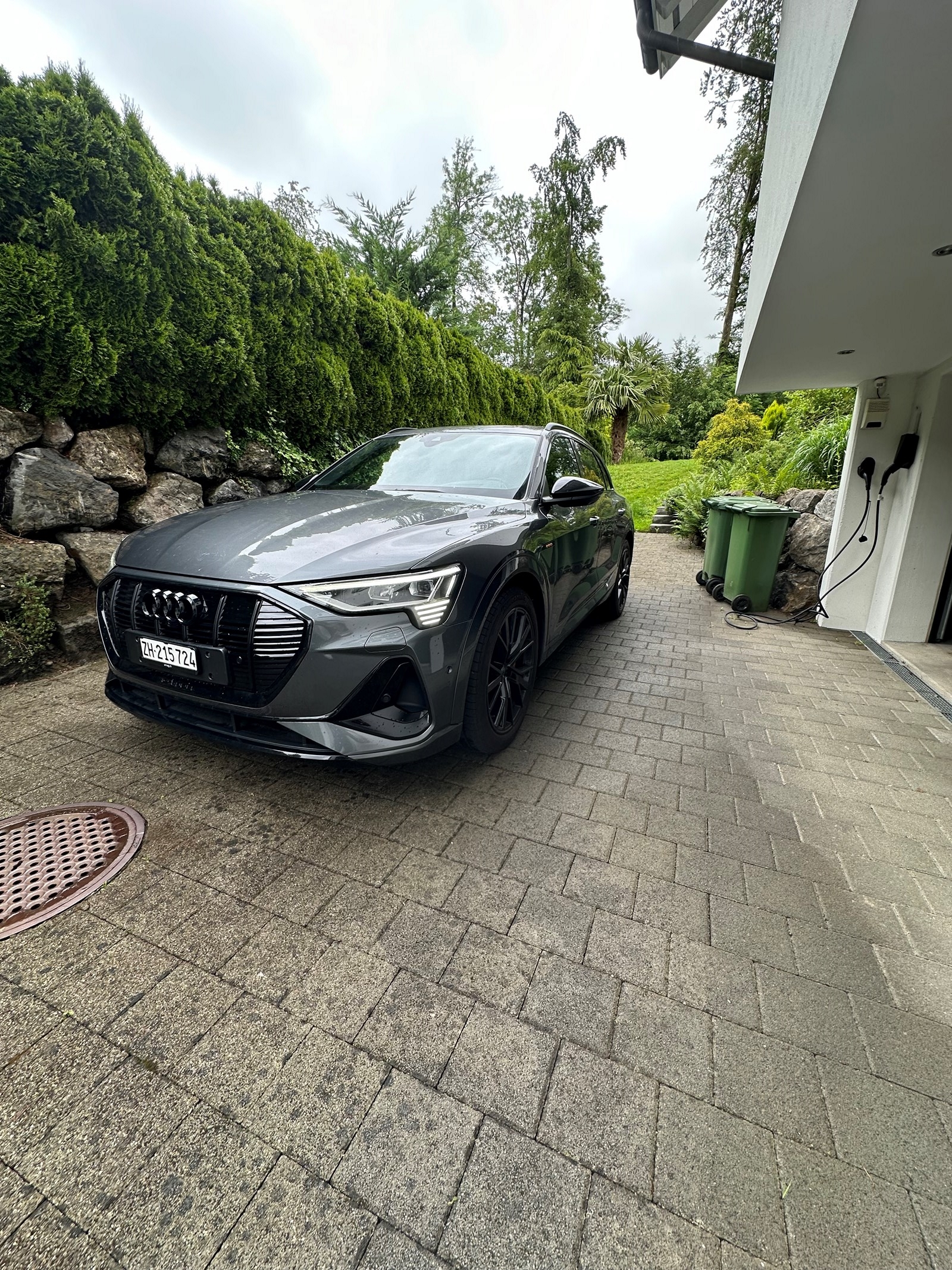 AUDI e-tron 55 S Line Black Edition quattro