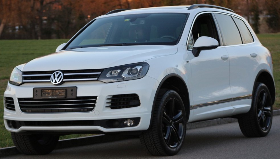 VW Touareg 3.0 TDI R-Line 245 PS