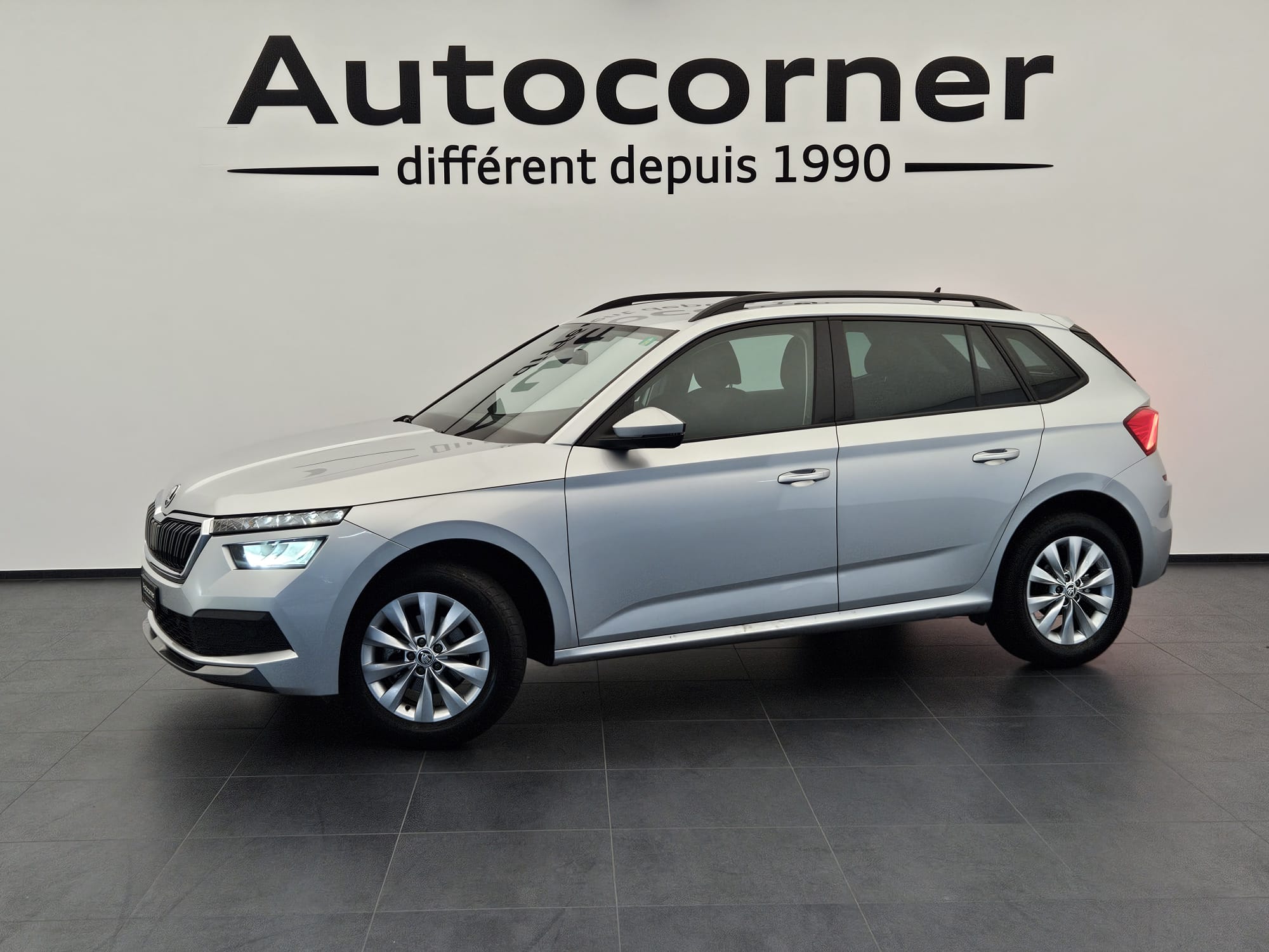 SKODA Kamiq 1.0 TSI Ambition DSG