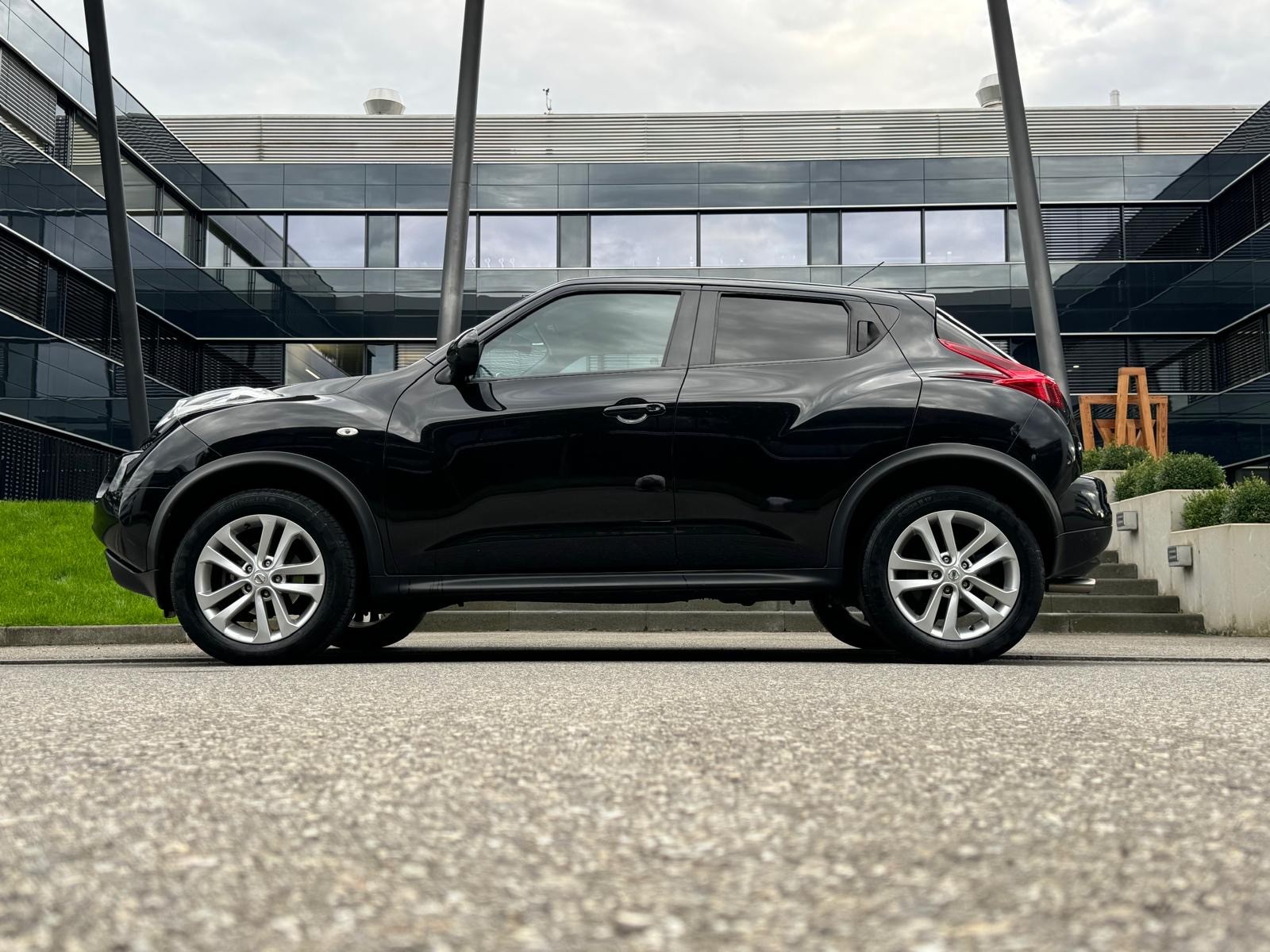 NISSAN Juke 1.6 tekna