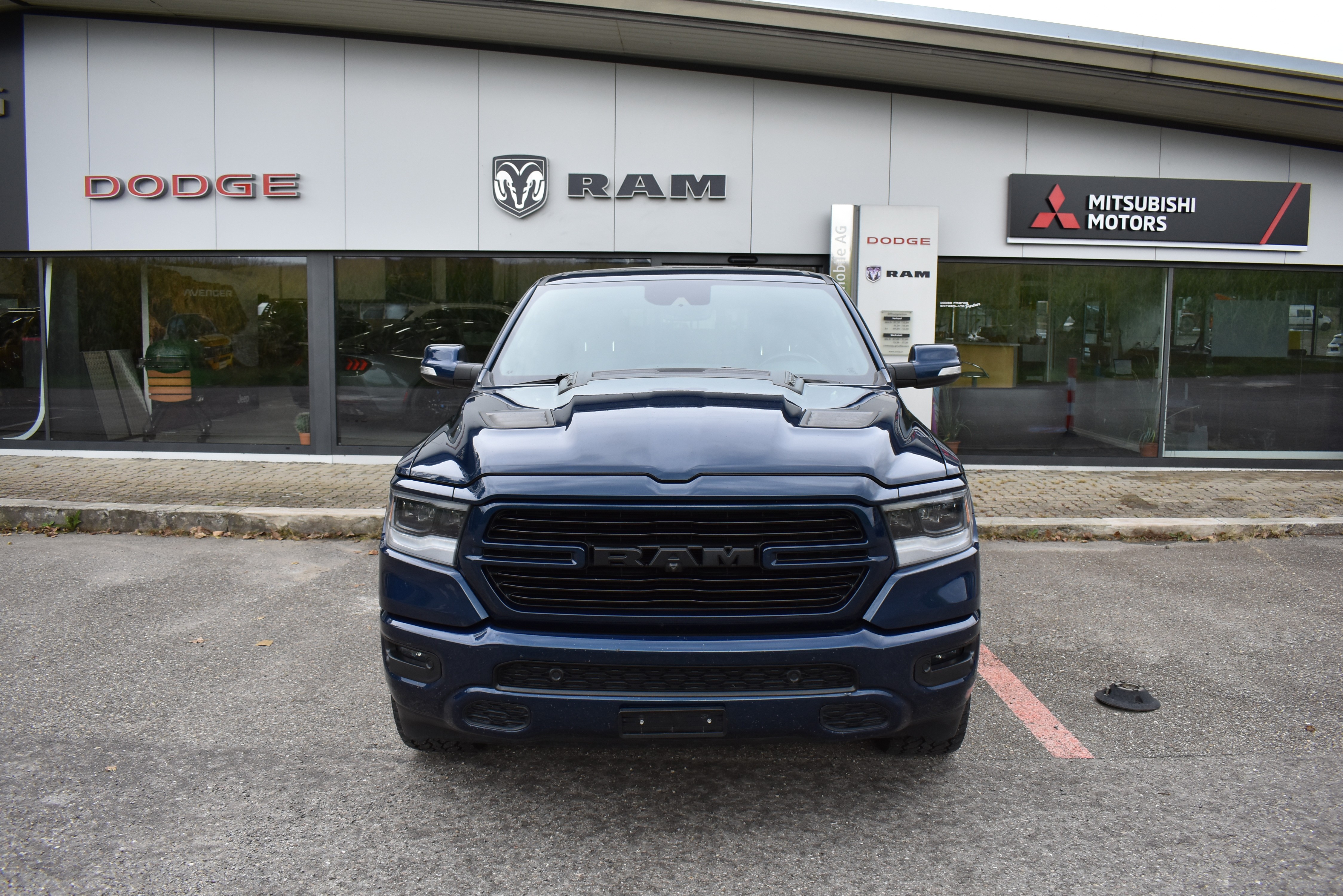 DODGE Ram 1500 Sport