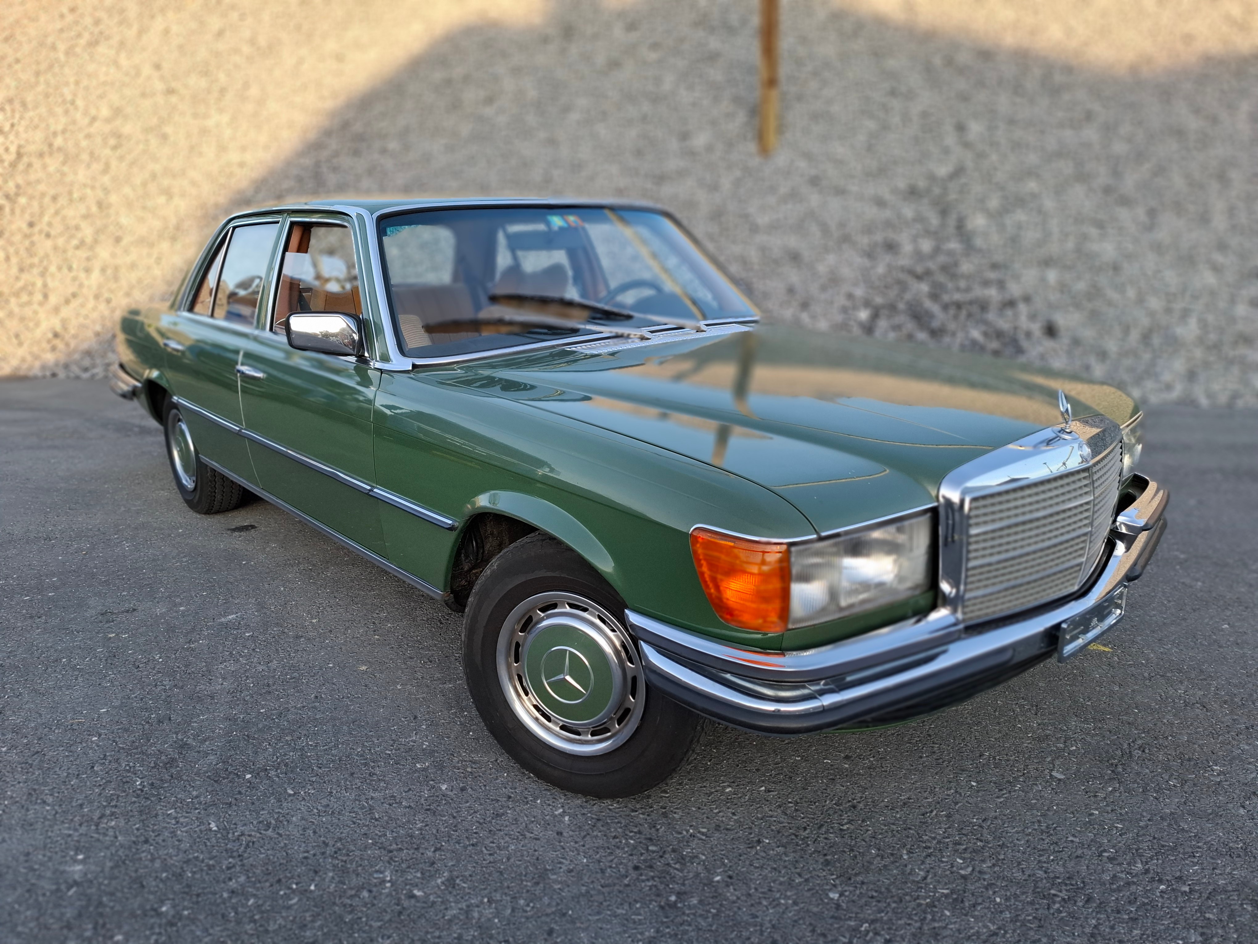 MERCEDES-BENZ 280 E Automatic