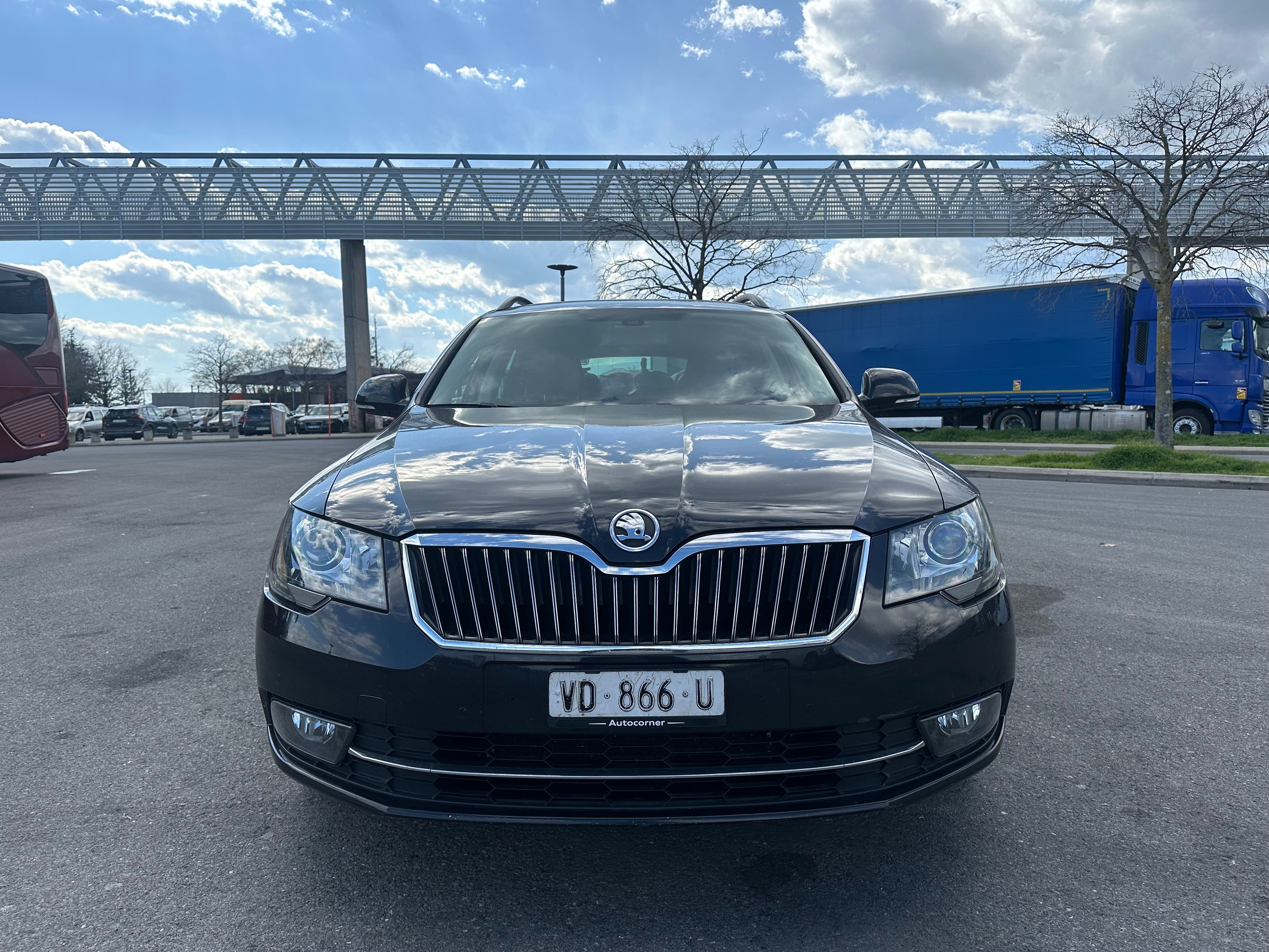 SKODA Superb Combi 2.0 TDi Elegance 4x4 DSG