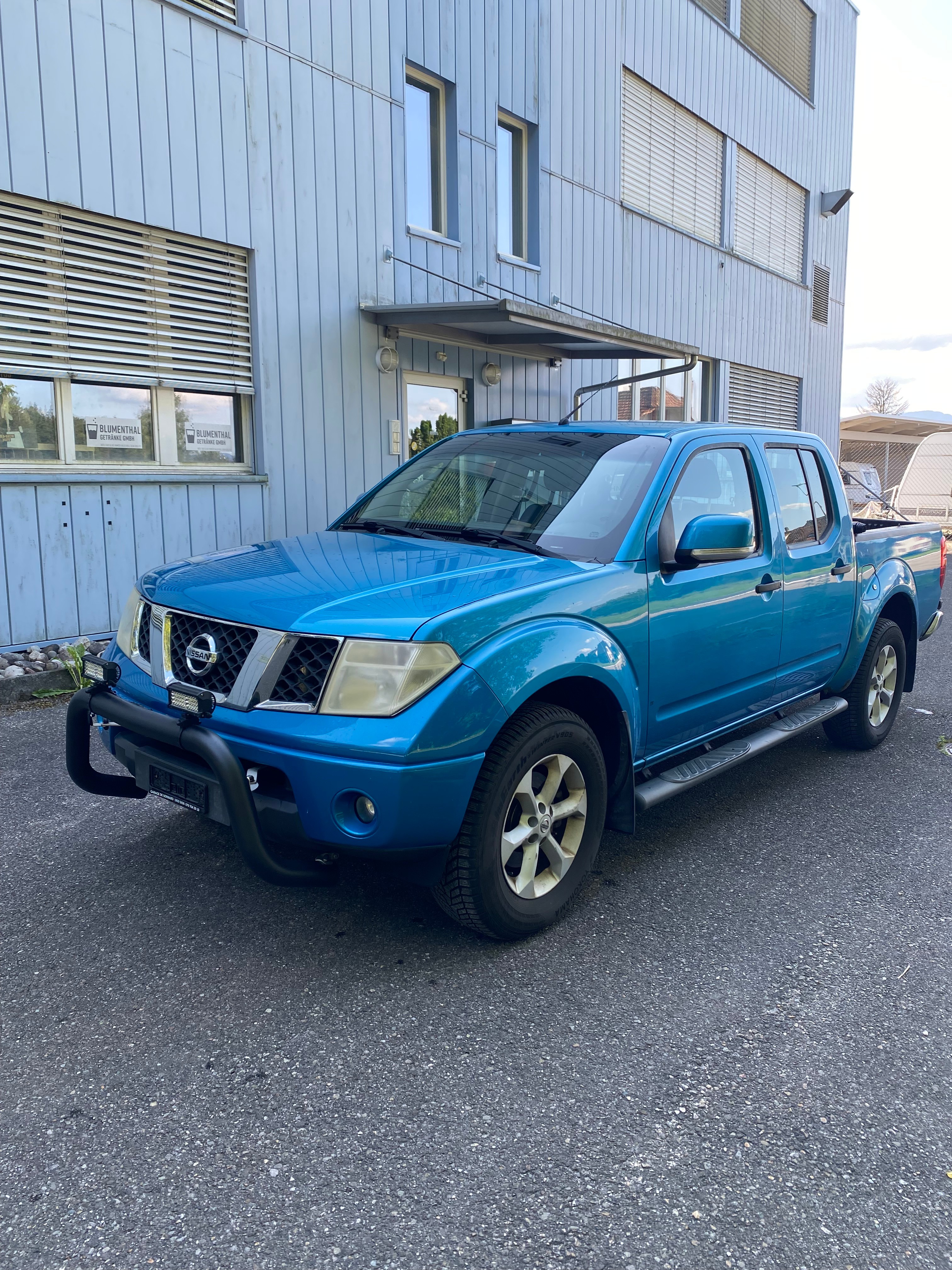 NISSAN Navara Double Cab LE 2.5 dCi 4WD