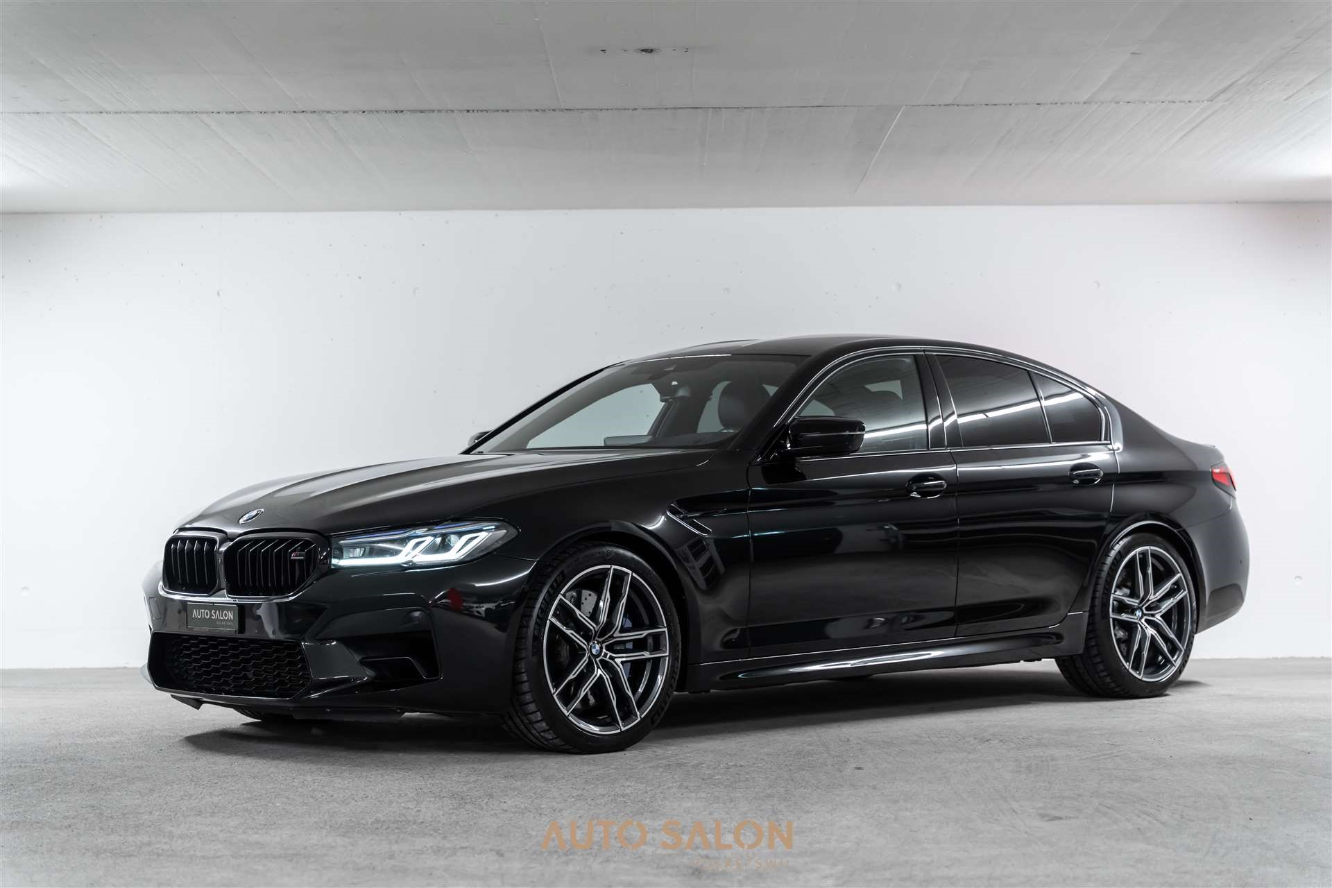 BMW M5 xDrive Competition Drivelogic