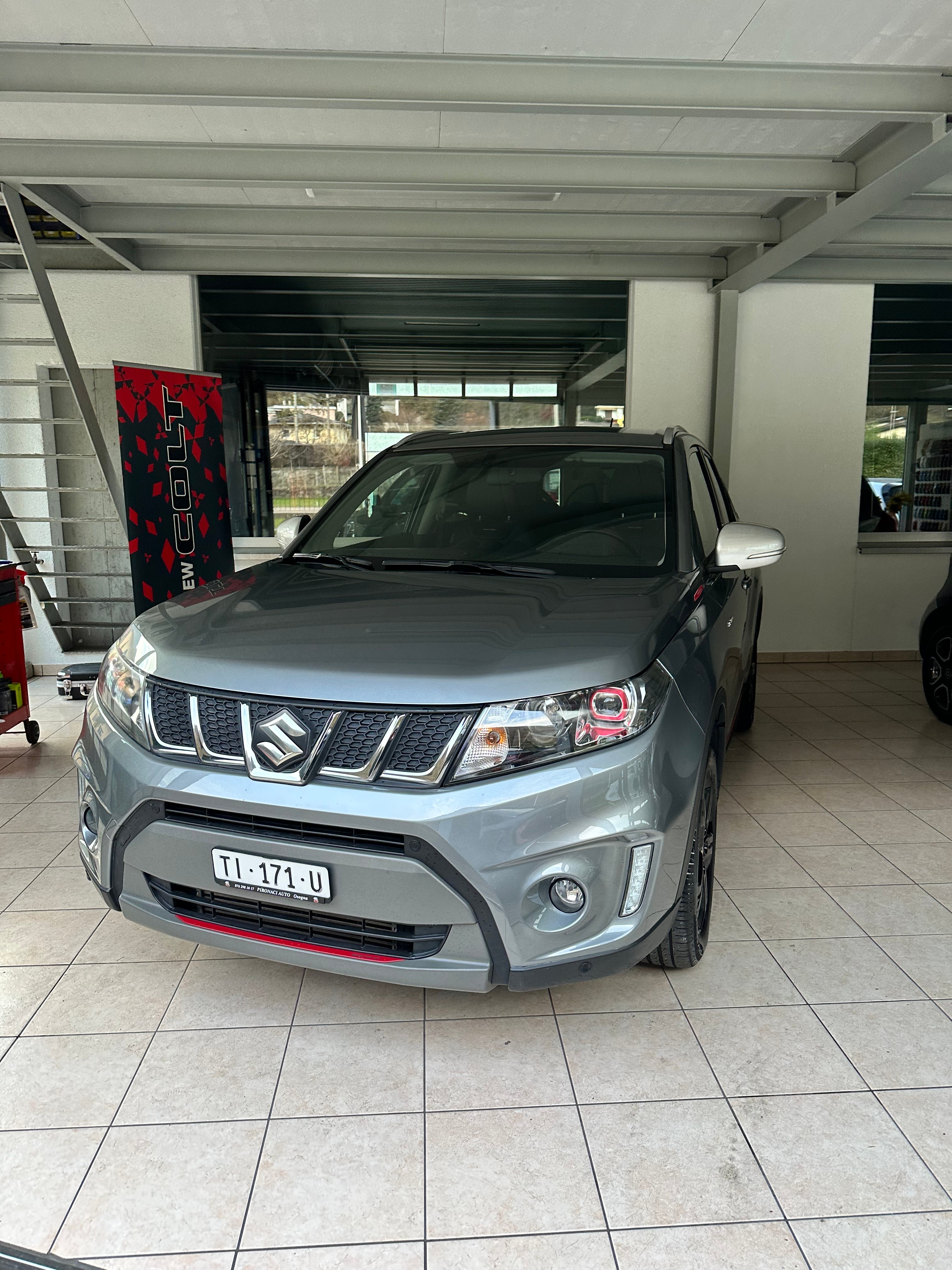 SUZUKI Vitara 1.4 Boosterjet Sergio Cellano Top