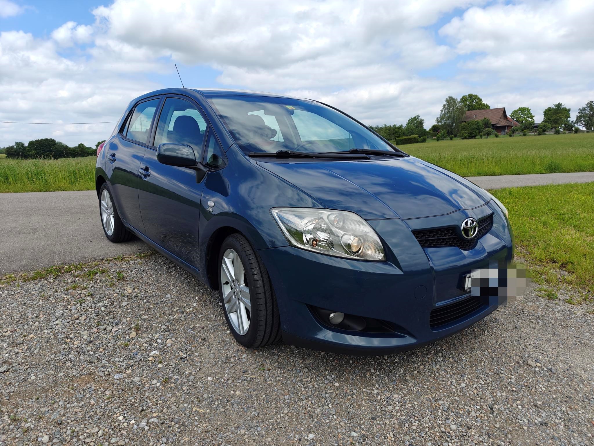 TOYOTA Auris 2.2 D-4D CleanPower Linea Sol Premium