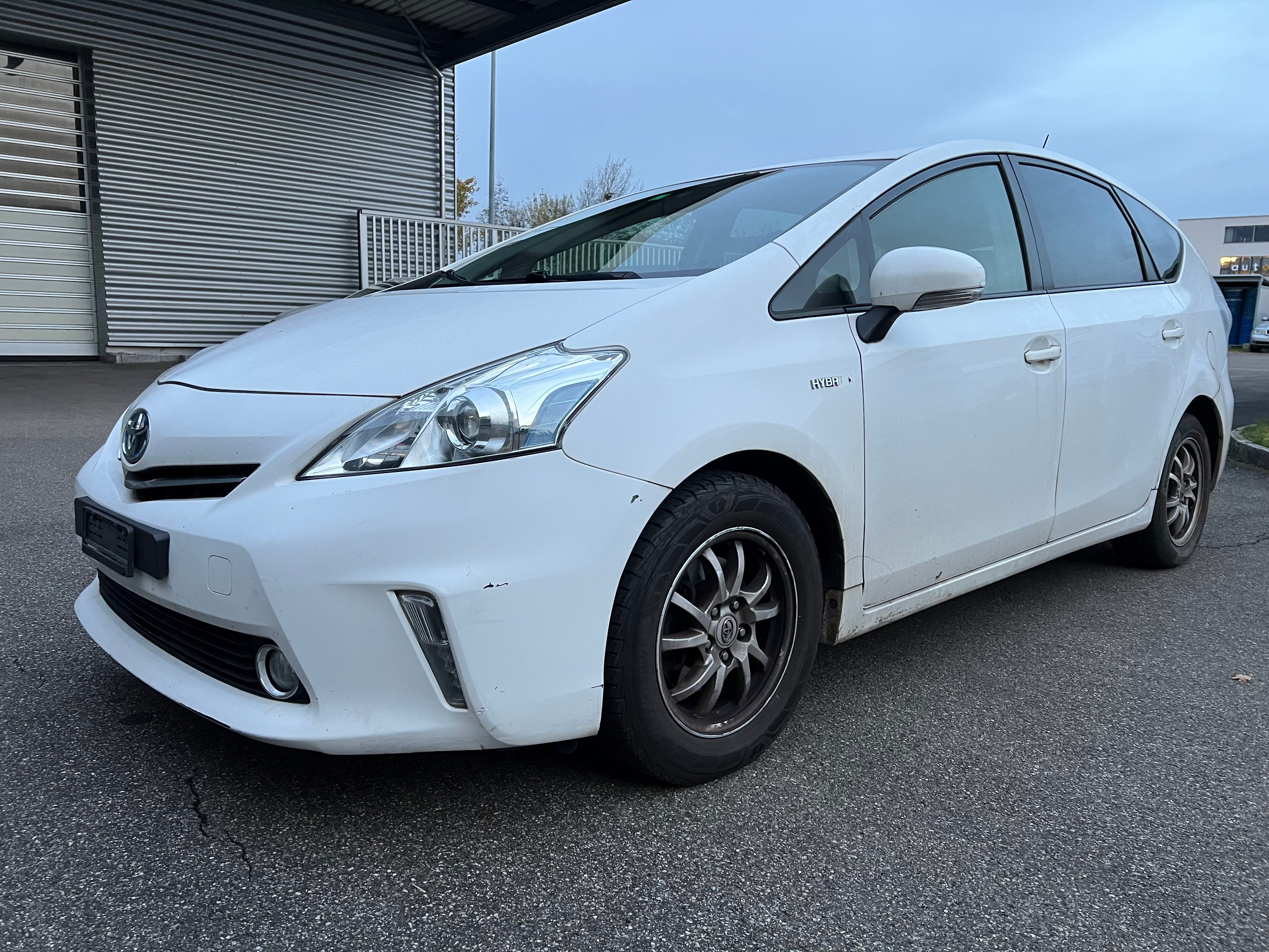 TOYOTA Prius+ 1.8 VVT-i HSD Sol