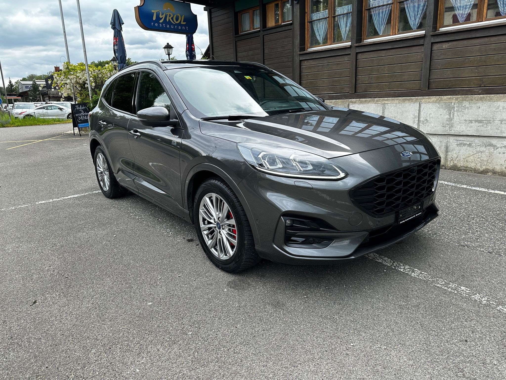 FORD Kuga 2.5 PHEV ST-Line X 2WD