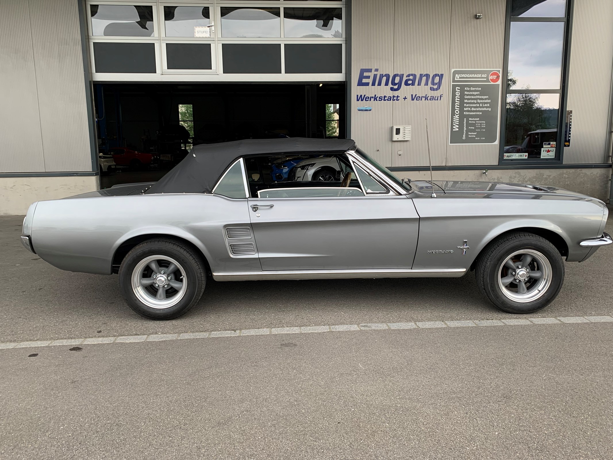 FORD MUSTANG Convertible 289cui