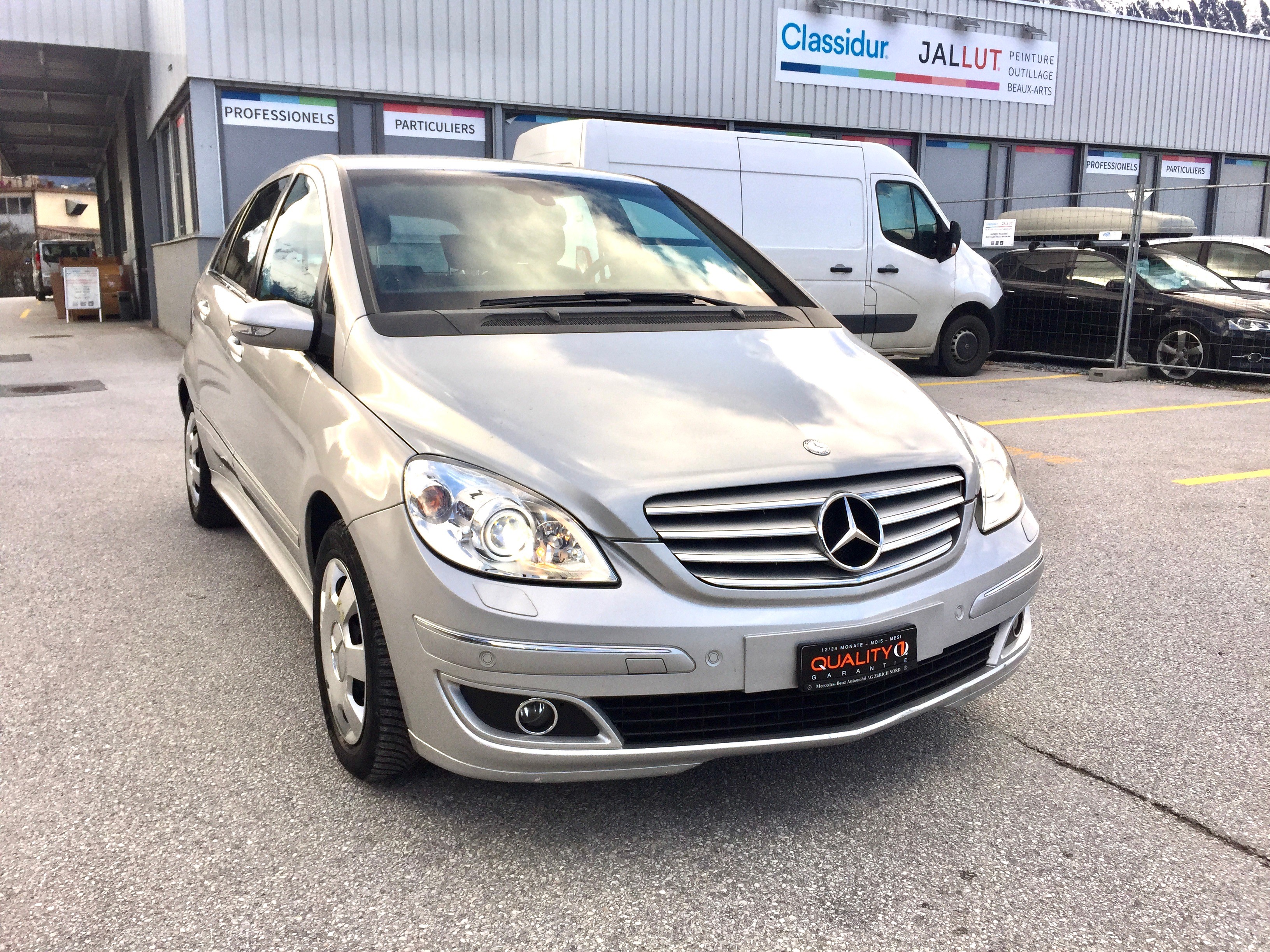 MERCEDES-BENZ B 200 Autotronic