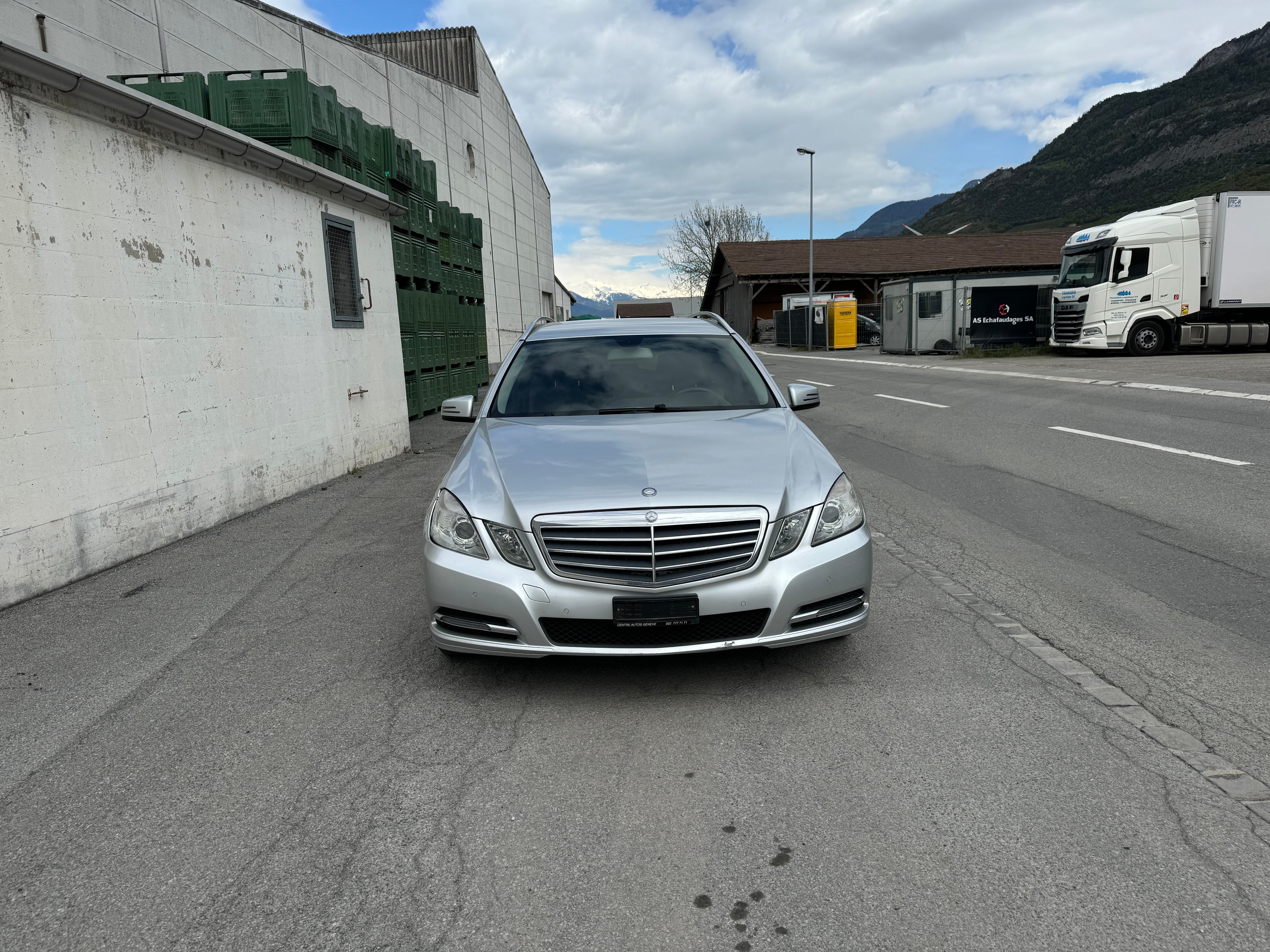 MERCEDES-BENZ E 220 CDI BlueEfficiency Avantgarde 7G-Tronic