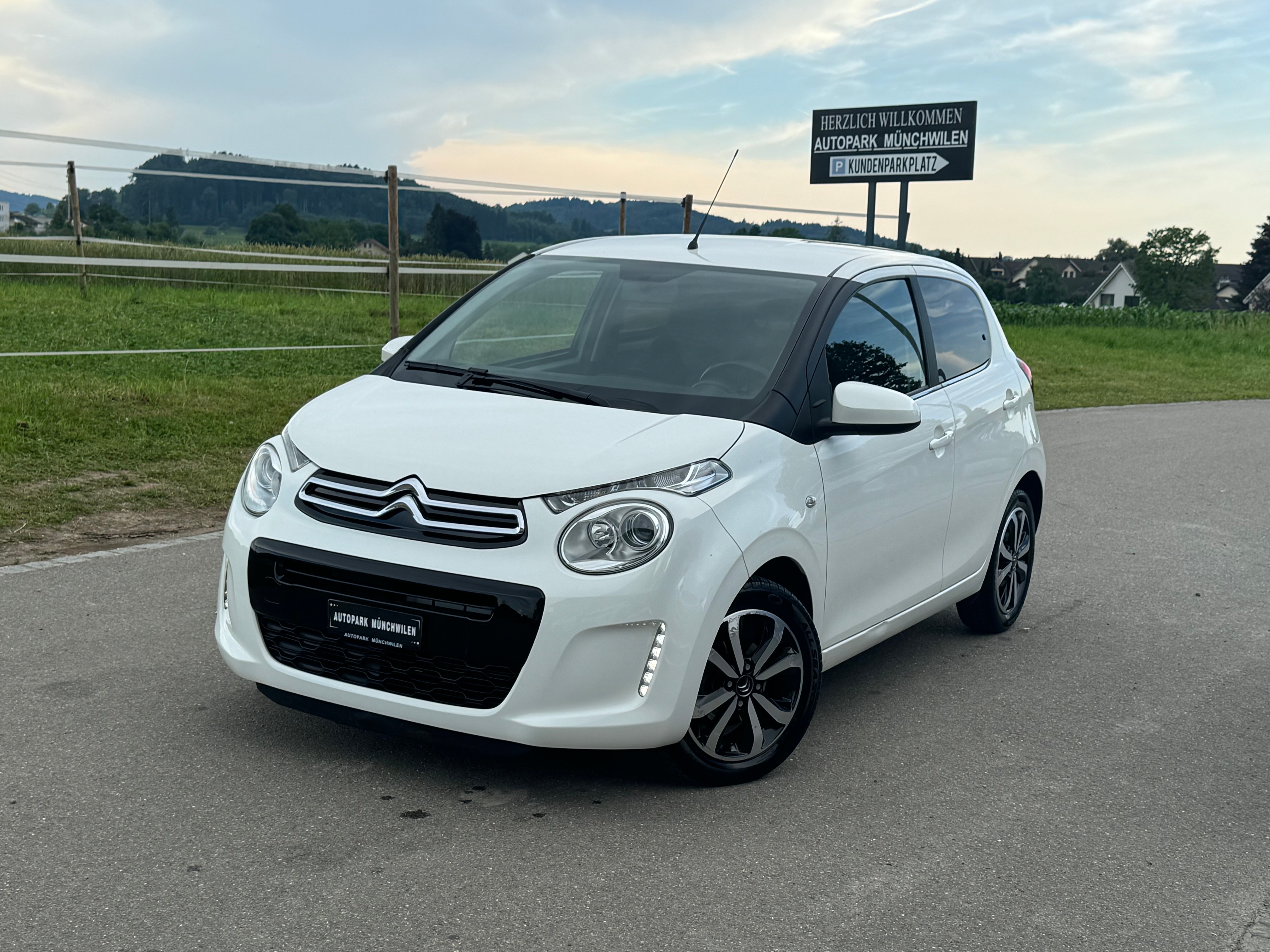 CITROEN C1 1.0 VTi Shine ETG5