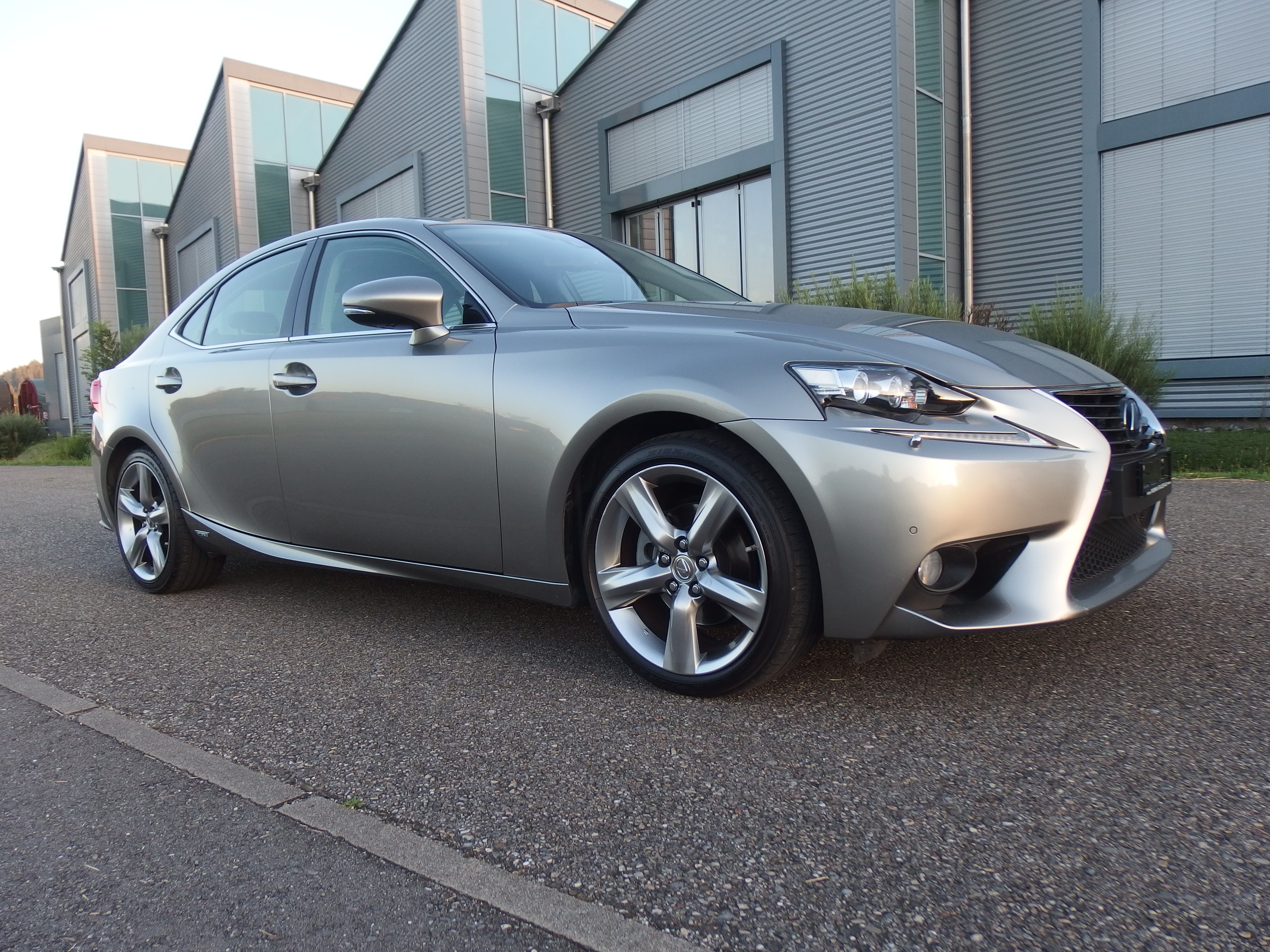 LEXUS IS 300h excellence Automatic