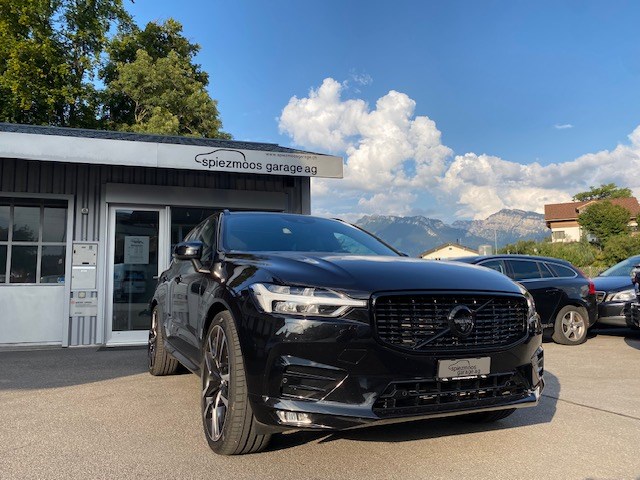 VOLVO XC60 2.0 B5 MH R-Design AWD