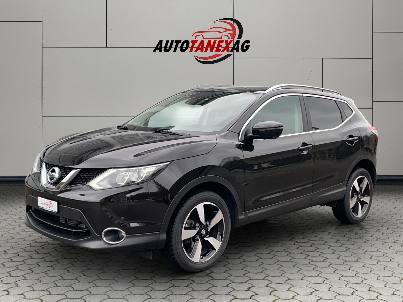 NISSAN Qashqai 1.2 DIG-T Swiss Edition Xtronic CVT