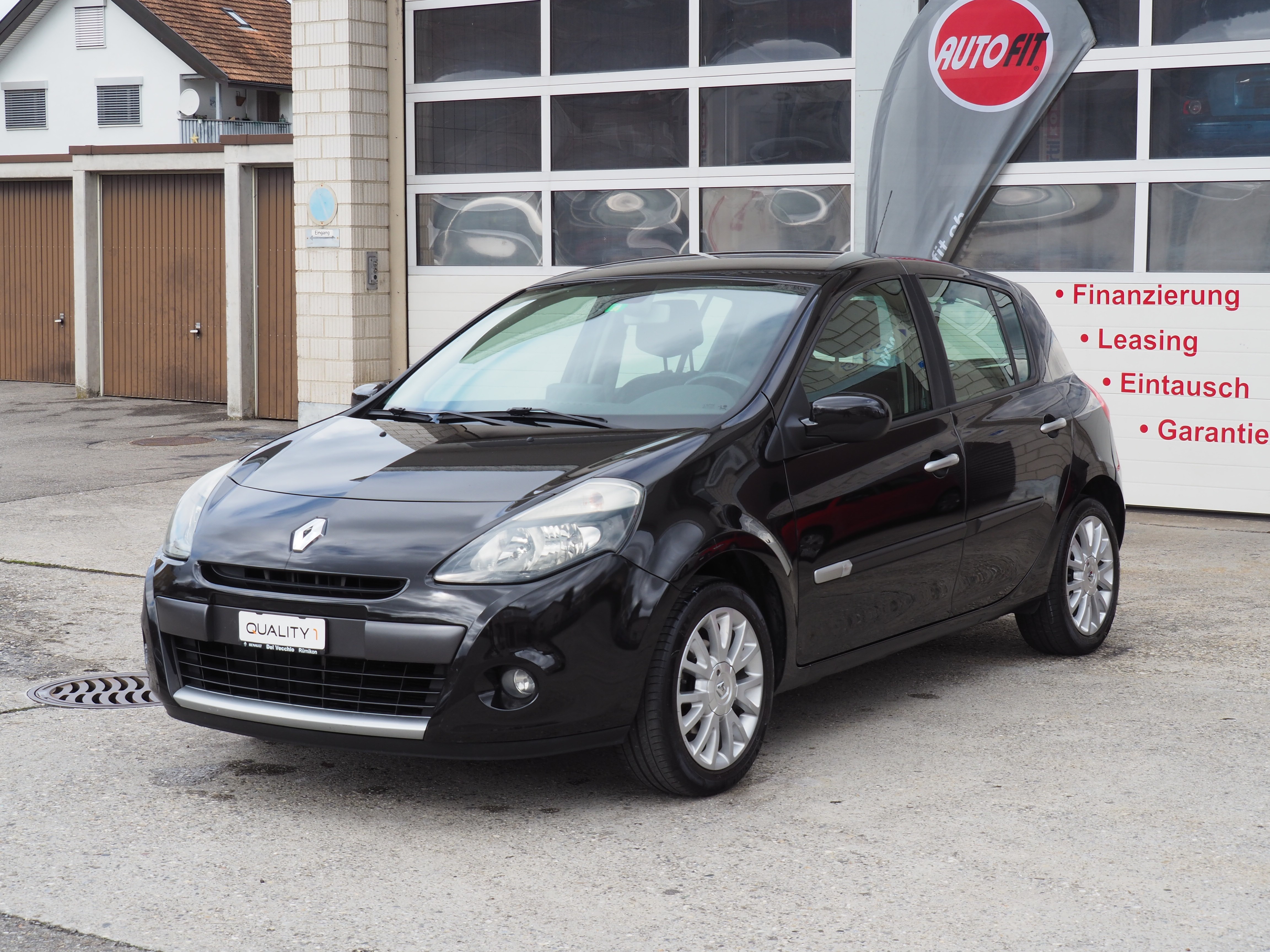 RENAULT Clio 1.6 16V Exception