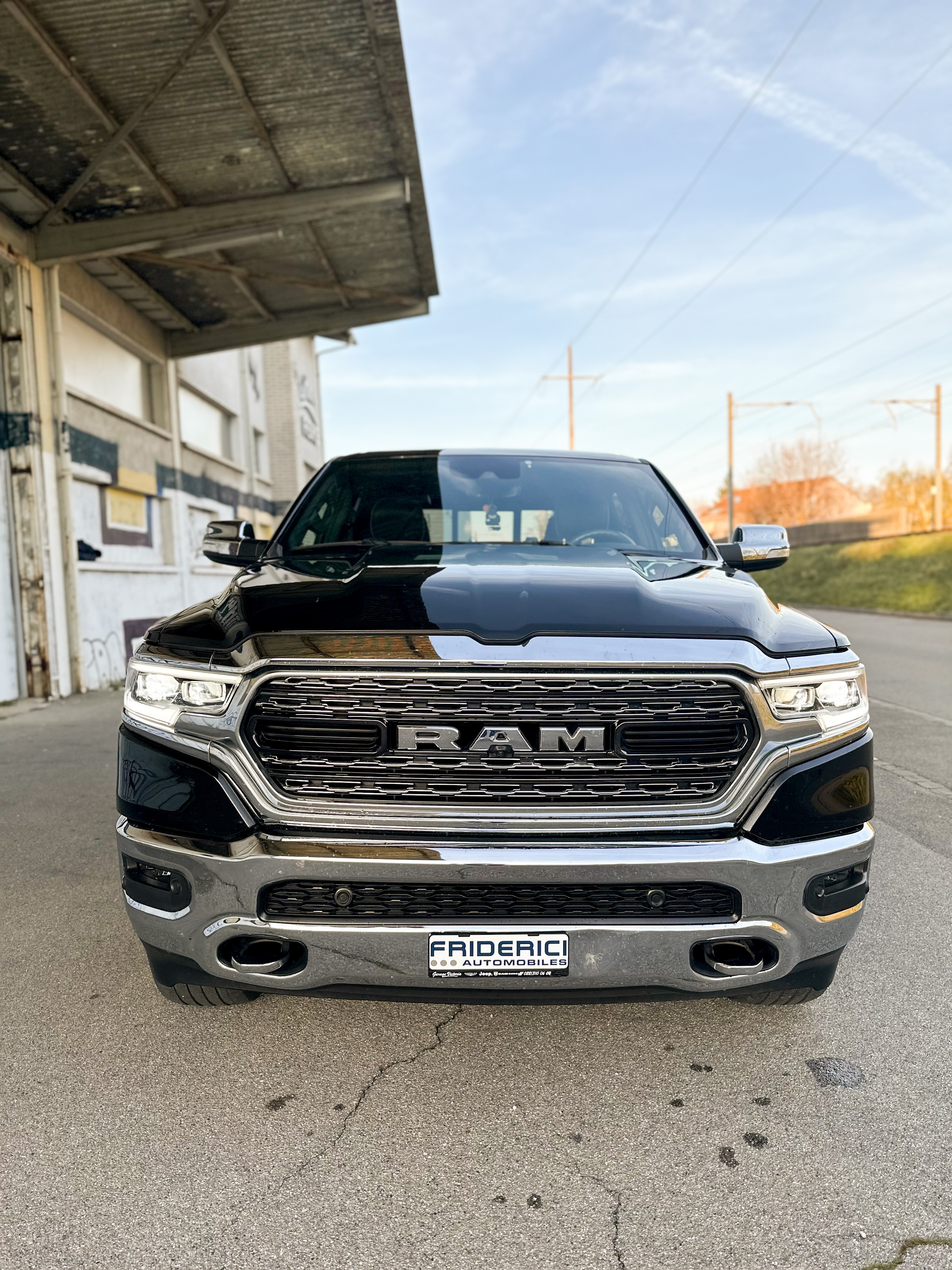 DODGE RAM 1500 Limited