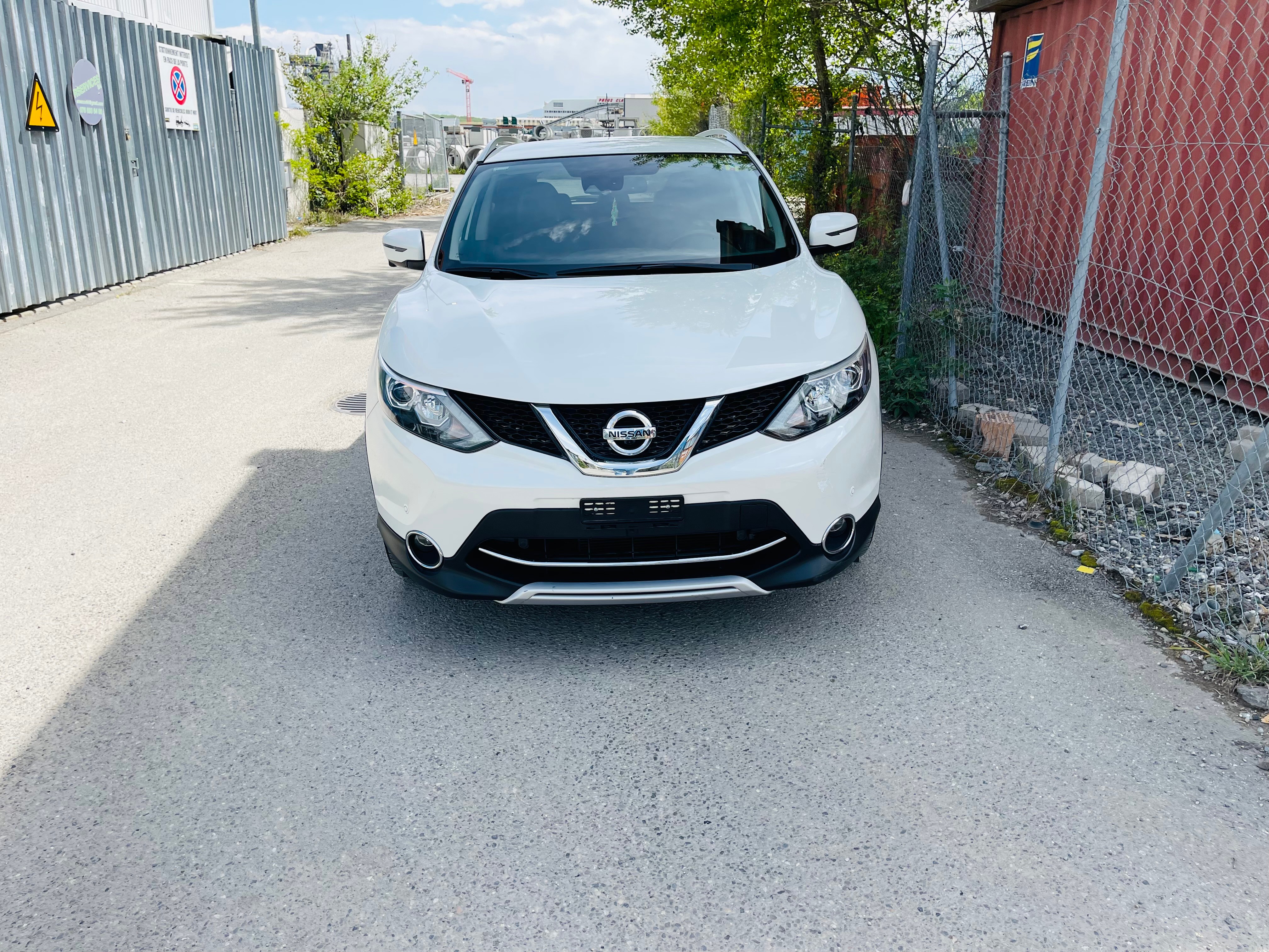 NISSAN Qashqai 1.2 DIG-T Swiss Edition Premium