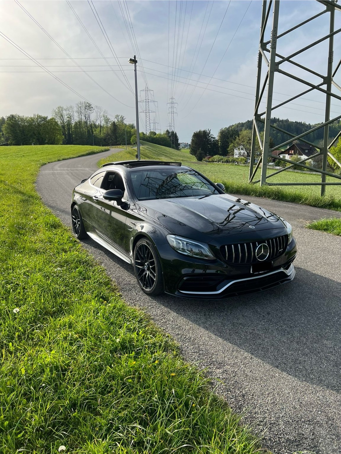 MERCEDES-BENZ C 63 AMG