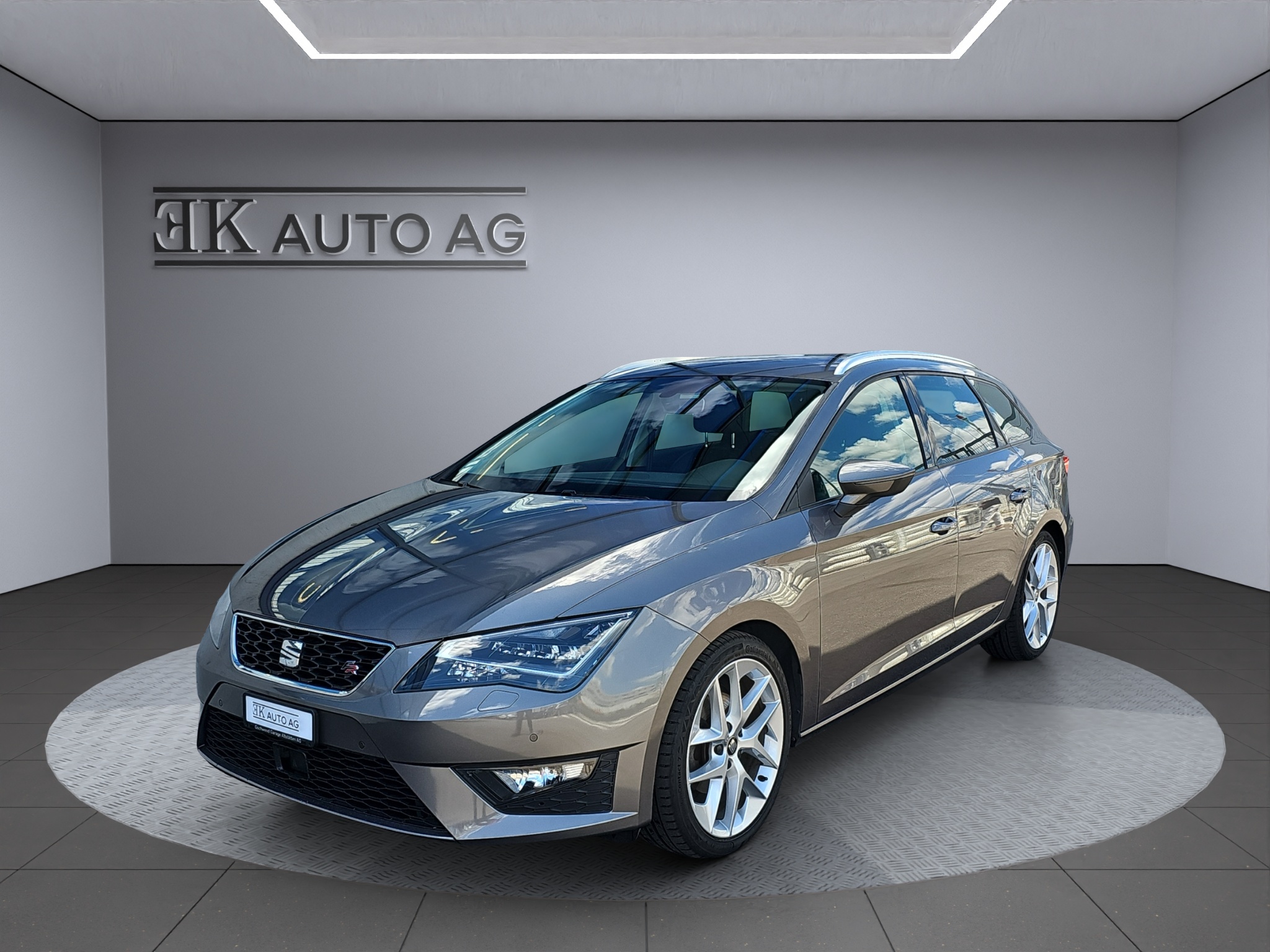 SEAT Leon ST 1.4 TSI Swiss FR DSG