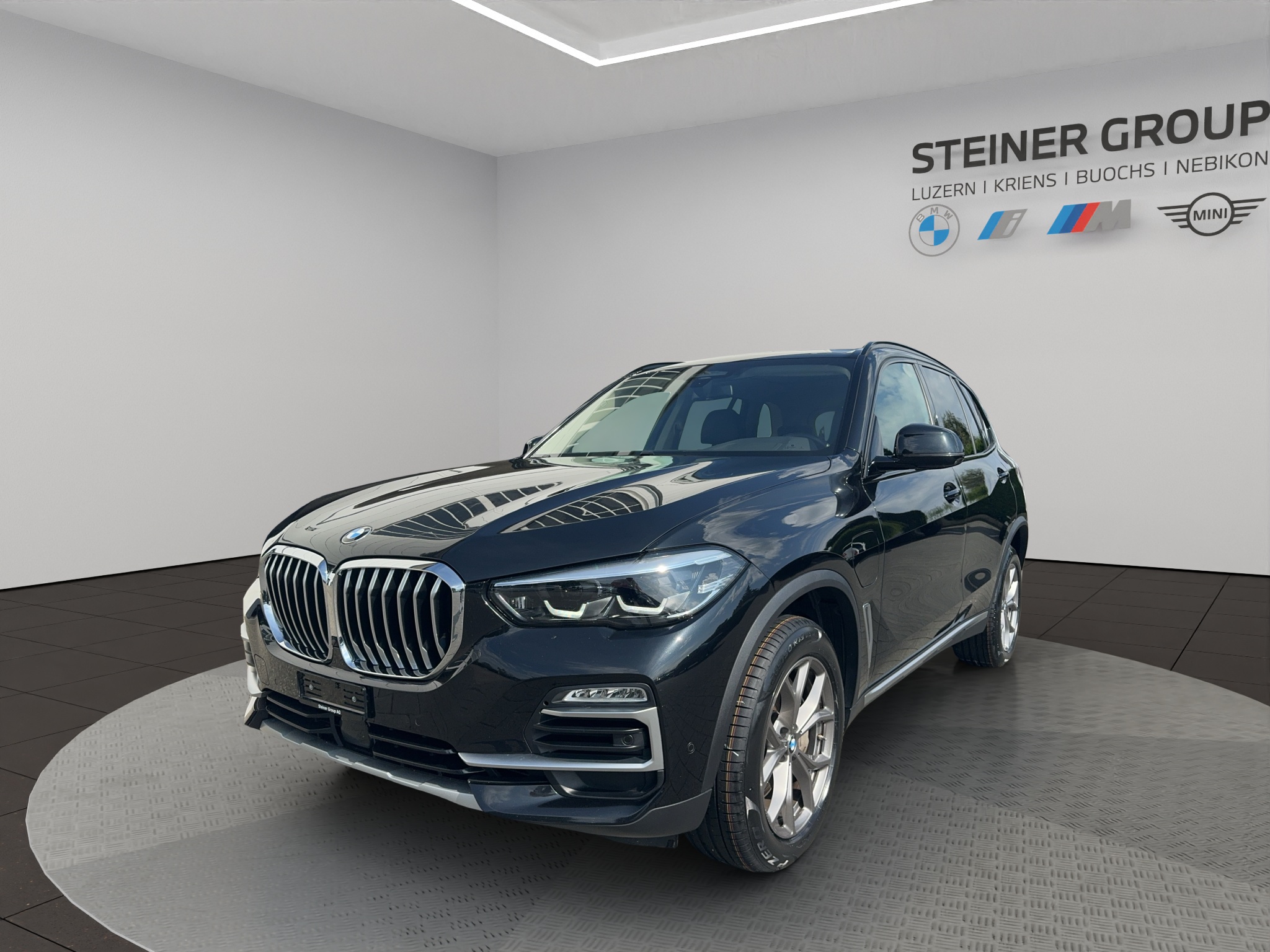 BMW X5 xDrive45e xLine Steptronic