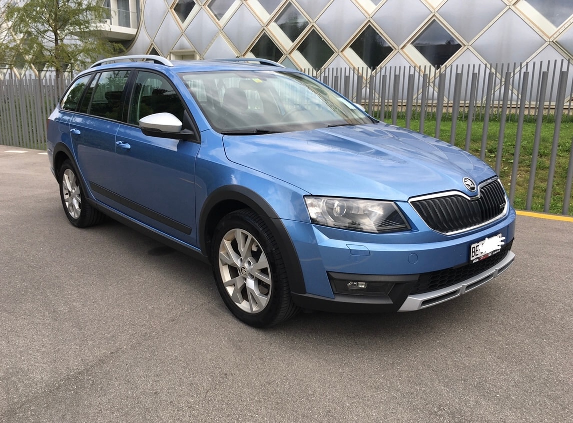 SKODA Octavia Combi 2.0 TDI Scout 4x4 DSG