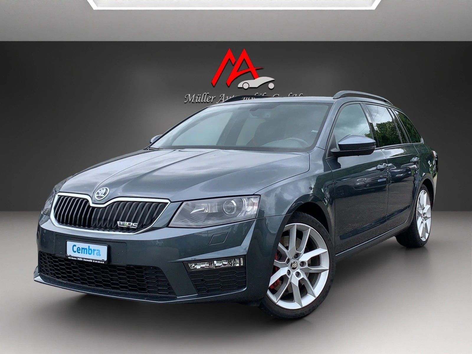 SKODA Octavia Combi 2.0 TSI RS