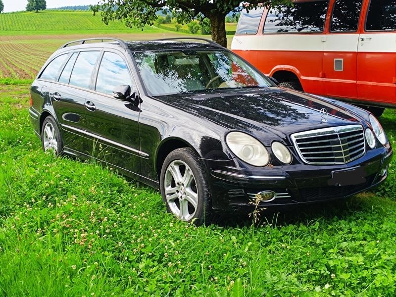 MERCEDES-BENZ E 320 CDI Avantgarde 7G-Tronic