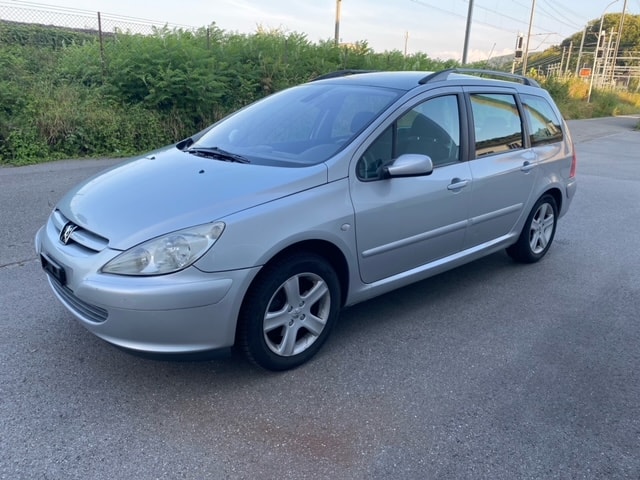 PEUGEOT 307 SW 2.0 16V Premium