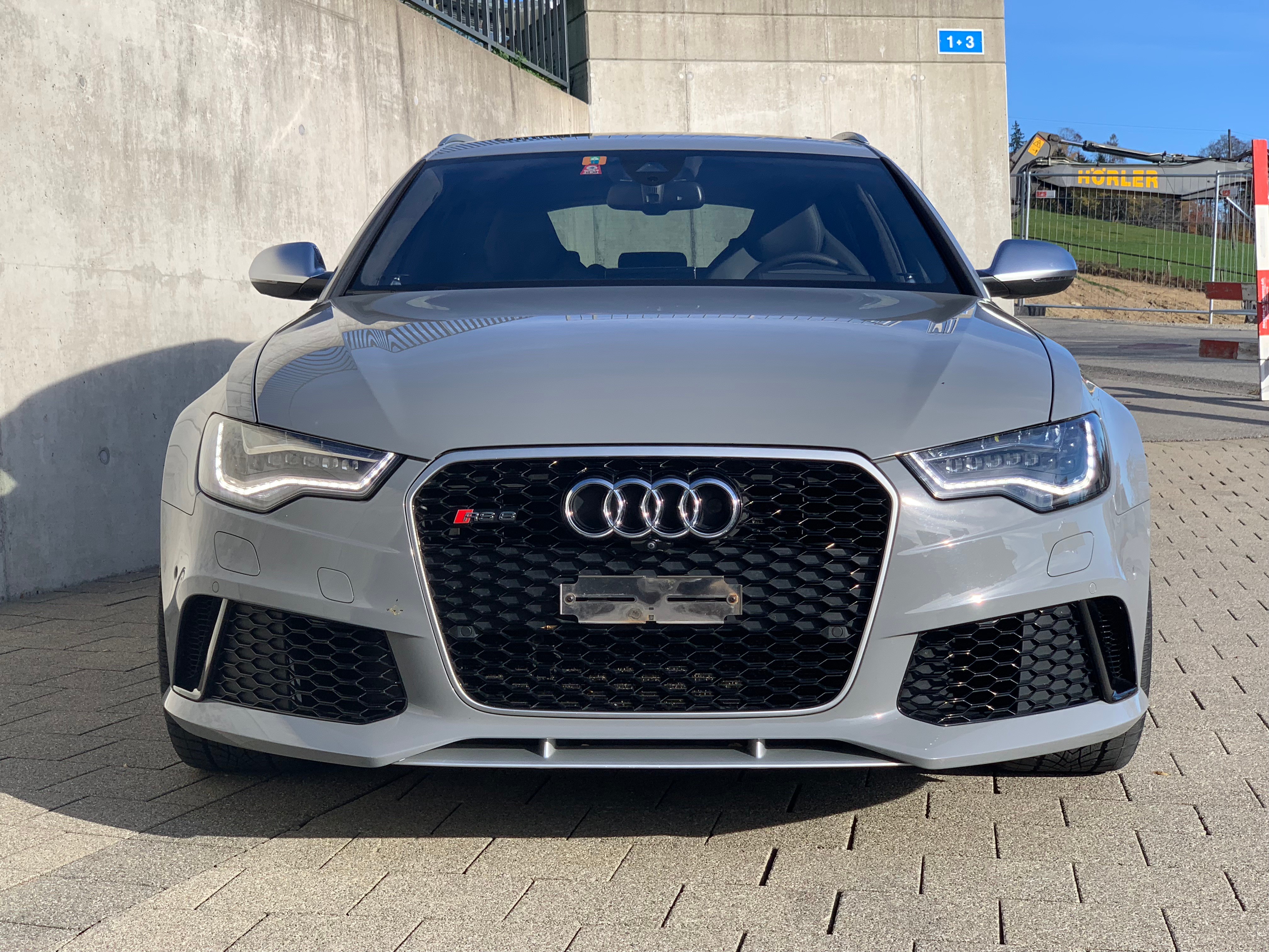 AUDI RS6 Avant 4.0 TFSI V8 quattro Tiptronic - LP CHF 210'000