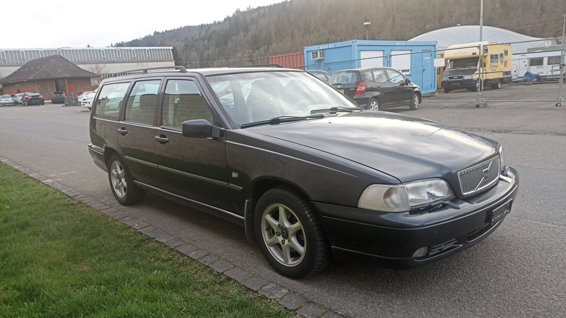 VOLVO V70 2.5 LPT