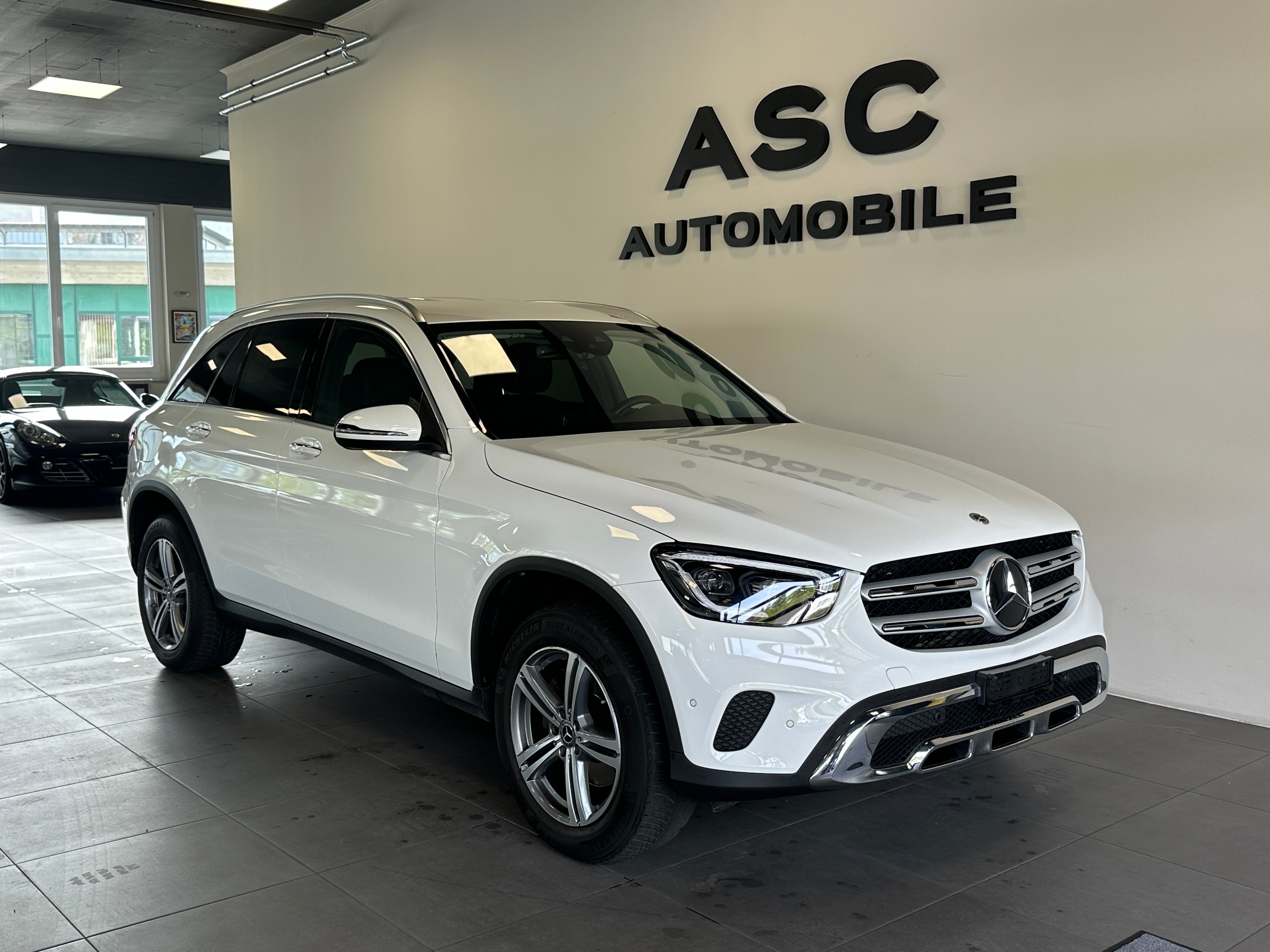 MERCEDES-BENZ GLC 220 d 4Matic 9G-Tronic