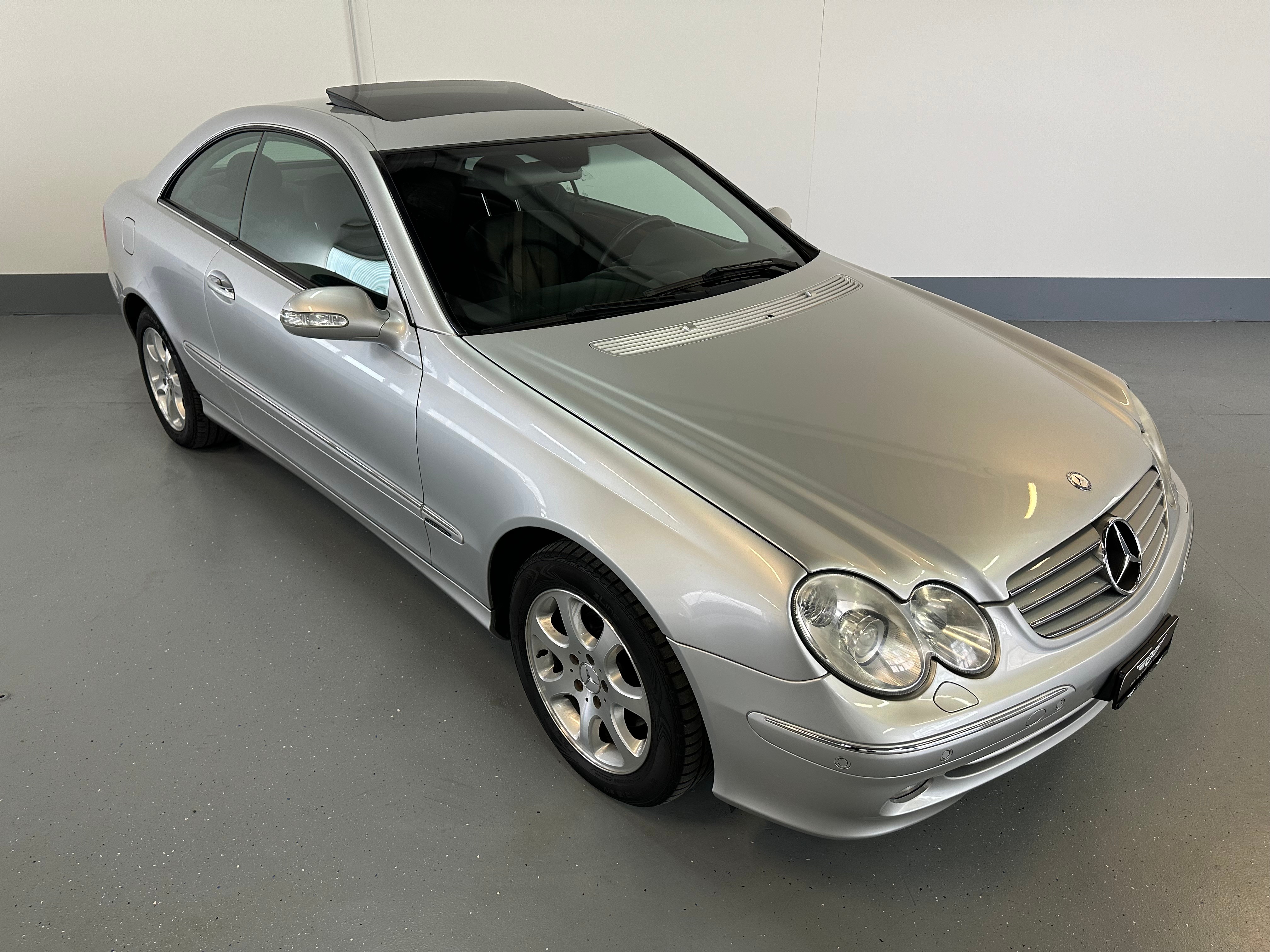 MERCEDES-BENZ CLK 320 Avantgarde Automatic