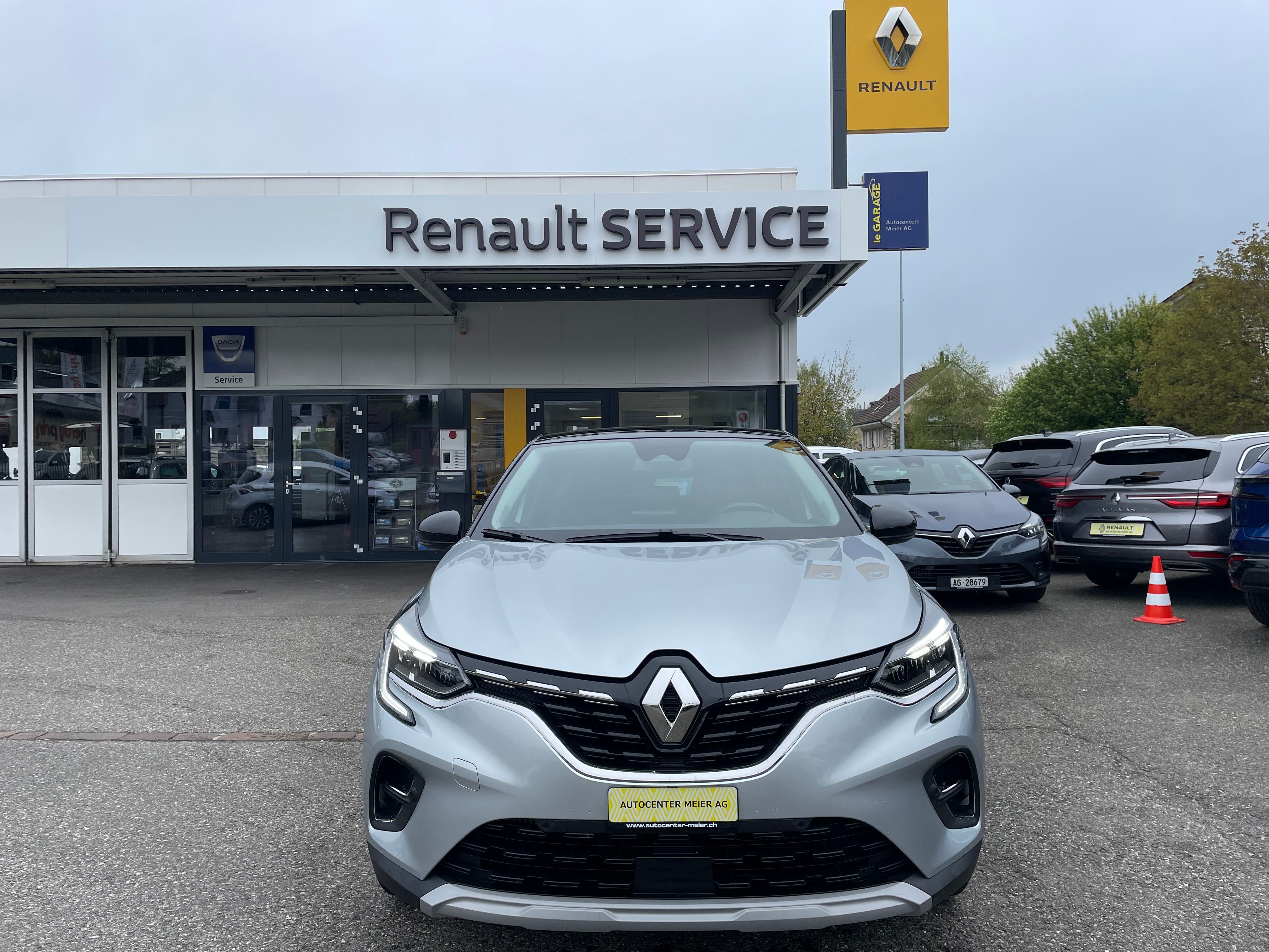 RENAULT Captur 1.3 TCe EDC Intens EDC