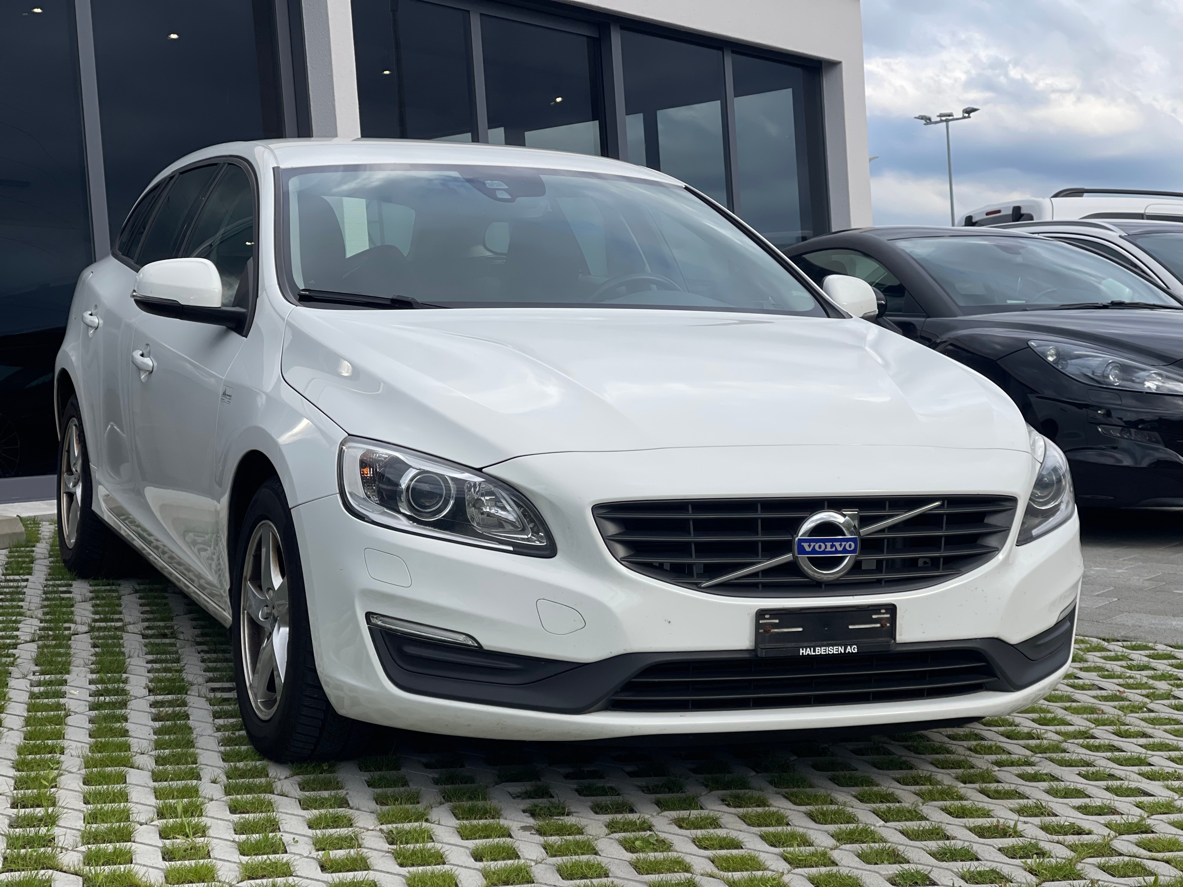 VOLVO V60 D2 Momentum Geartronic