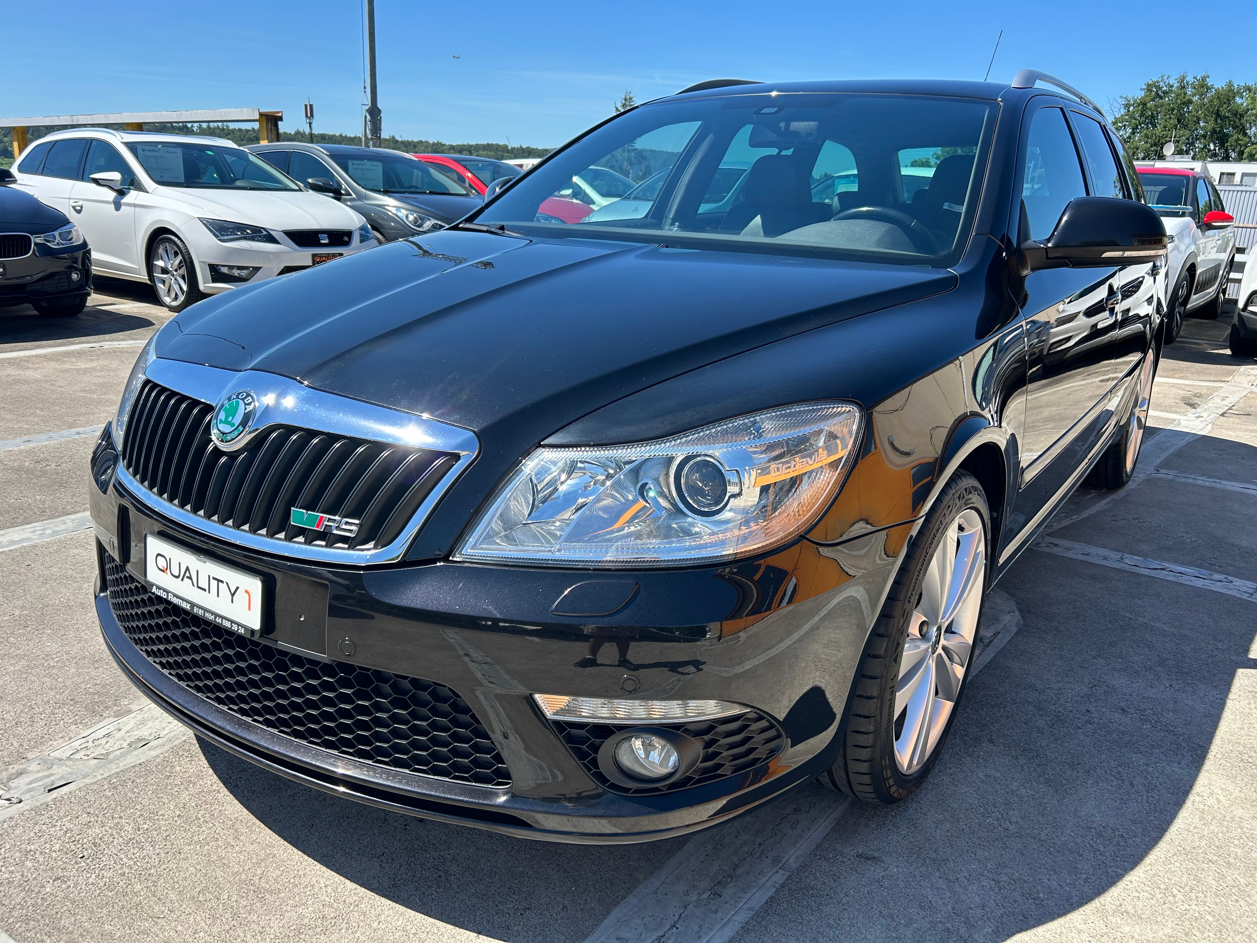 SKODA Octavia Combi 2.0 TSI RS