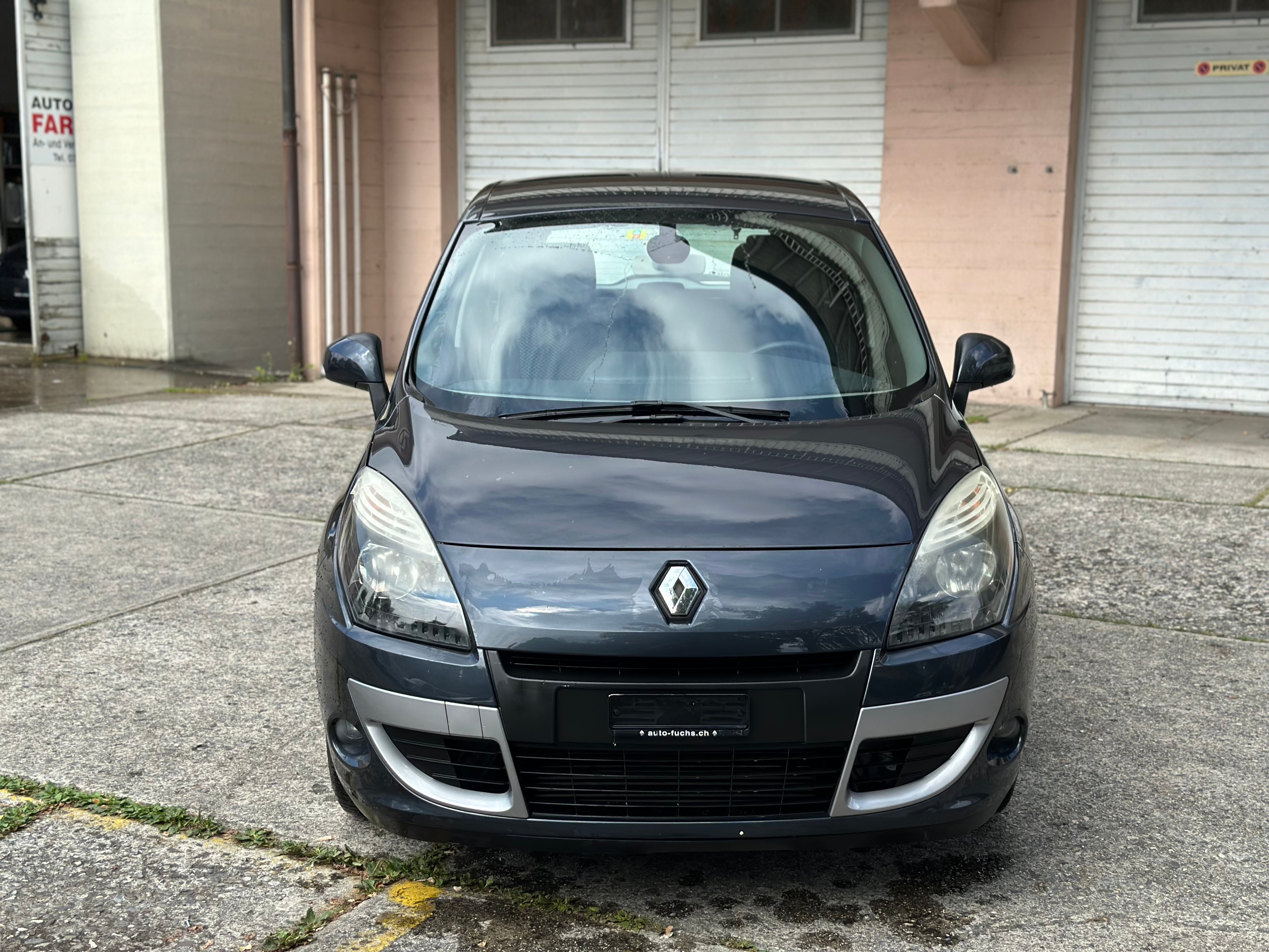 RENAULT Scénic 1.4 16V Turbo Dynamique