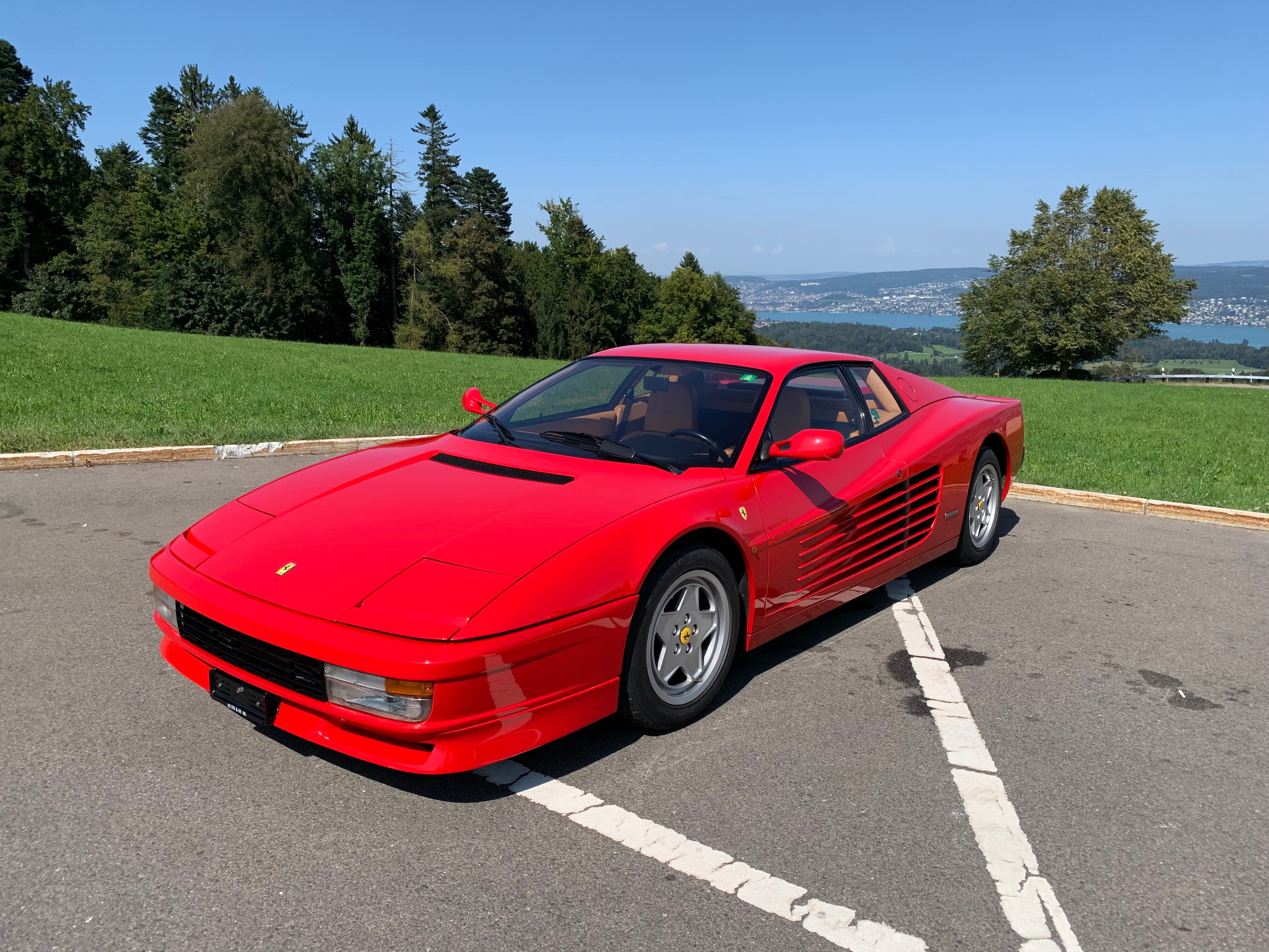 FERRARI Testarossa